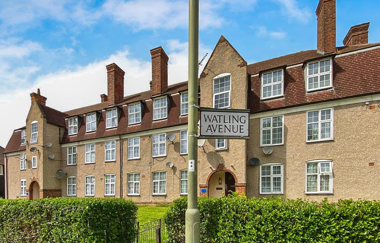 Watling Avenue, Edgware, HA8