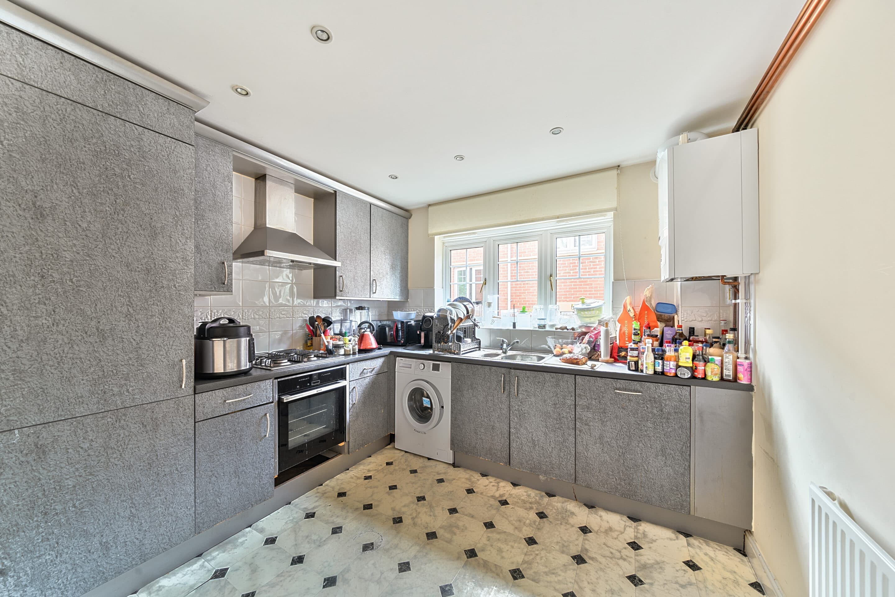 Hale Lane, Abbey Court, HA8