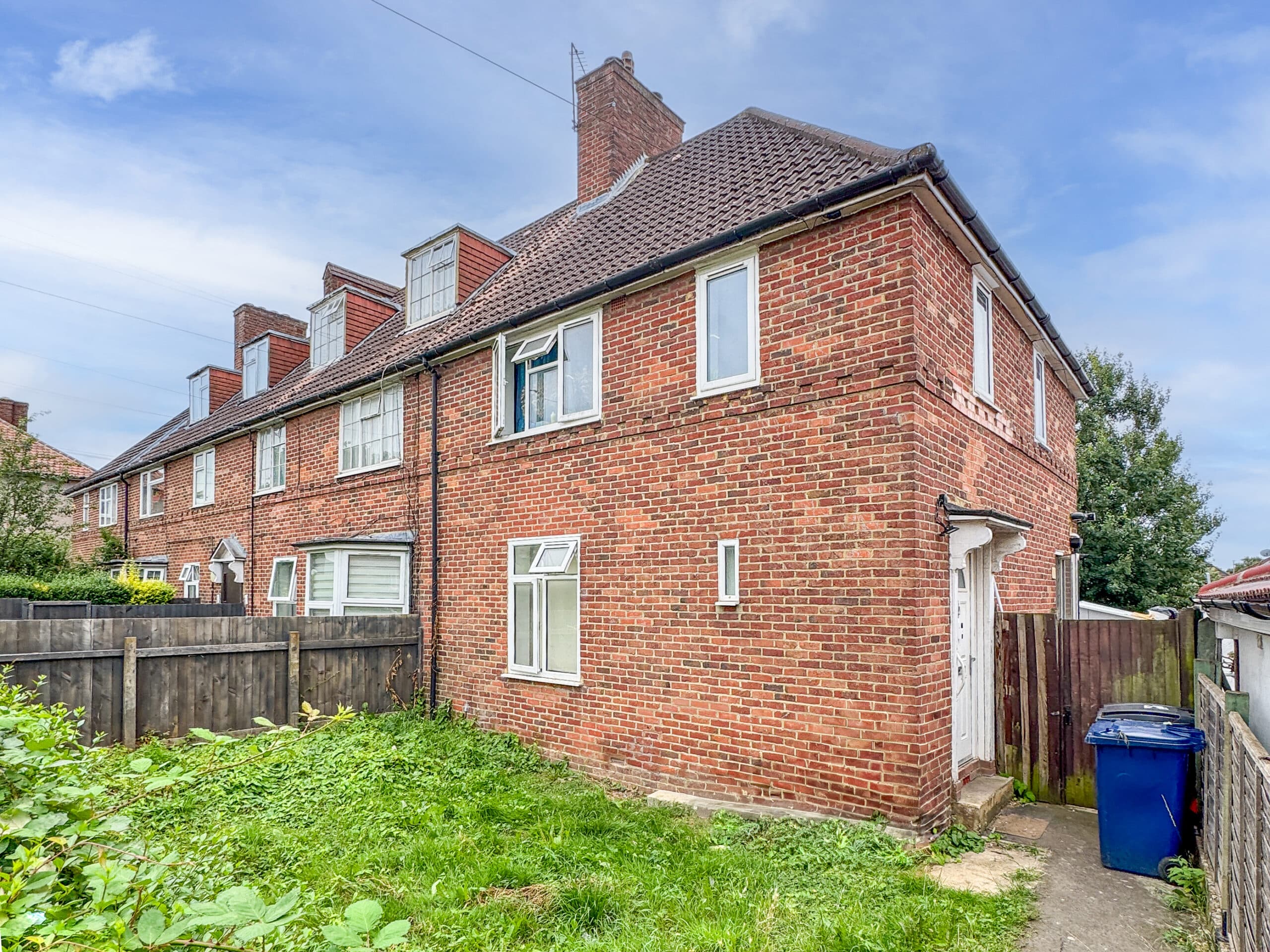 Edrick Walk, Edgware, HA8