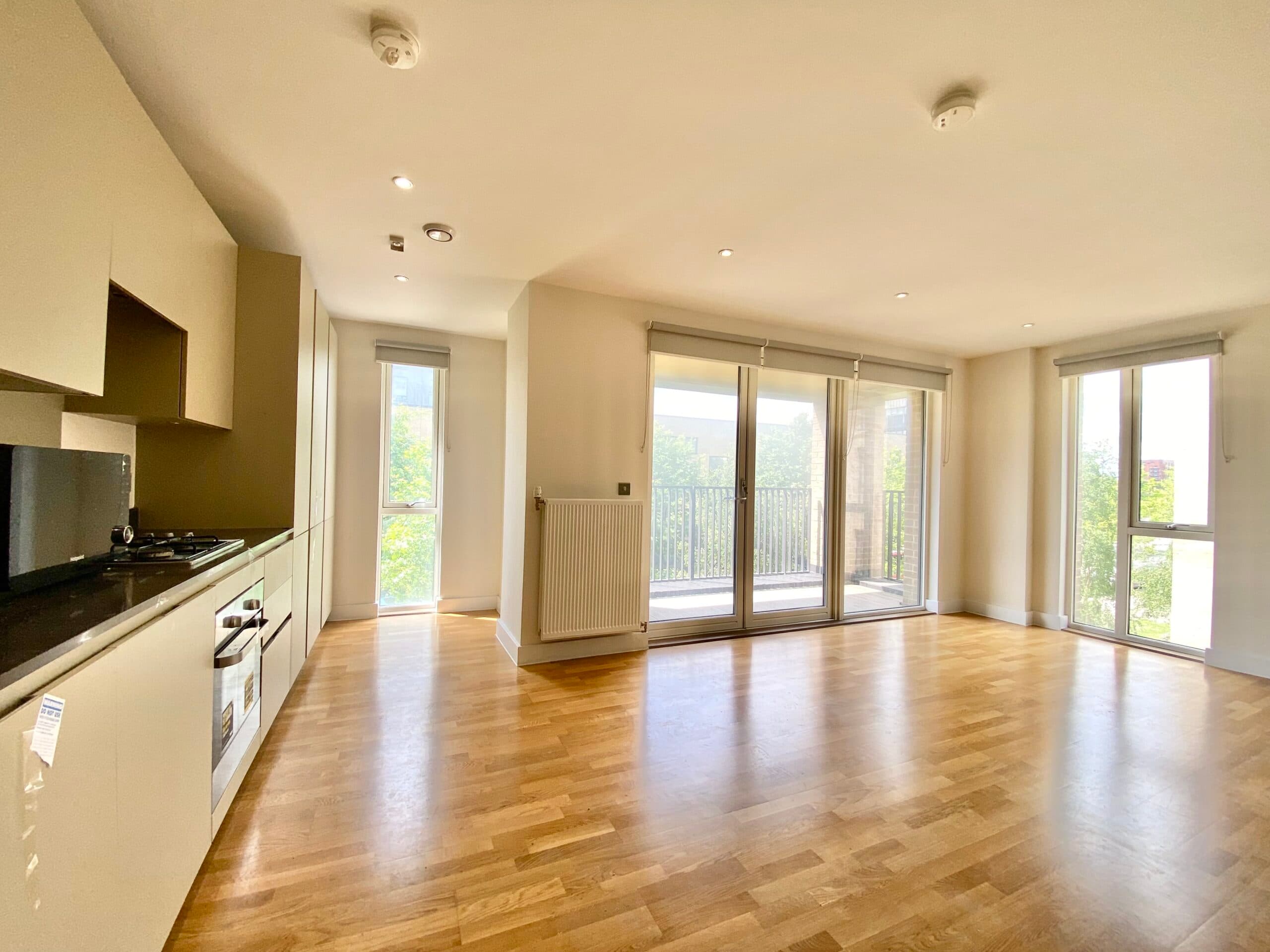Bristol Avenue, Casa Court, NW9