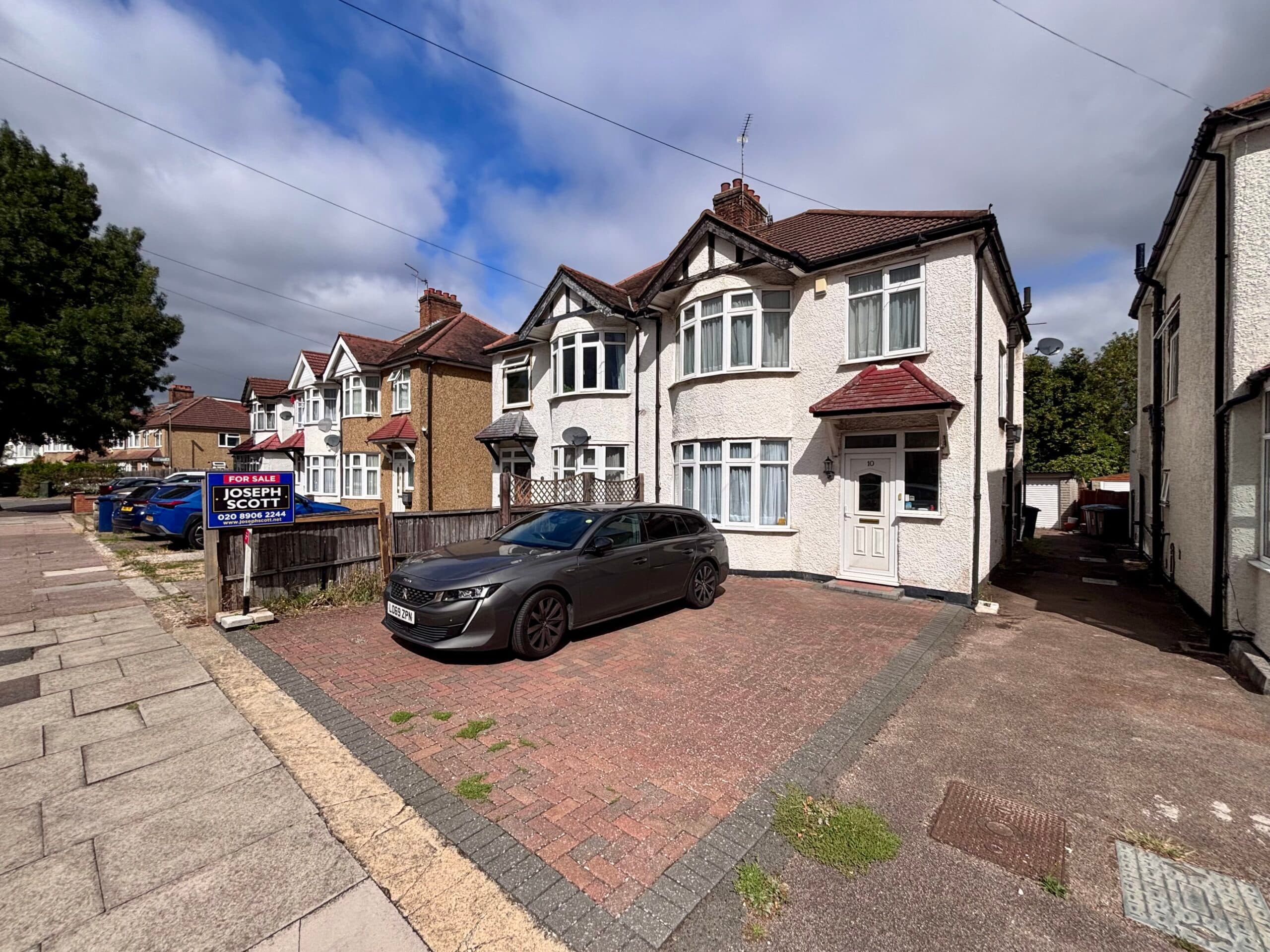 West Way, Edgware, HA8