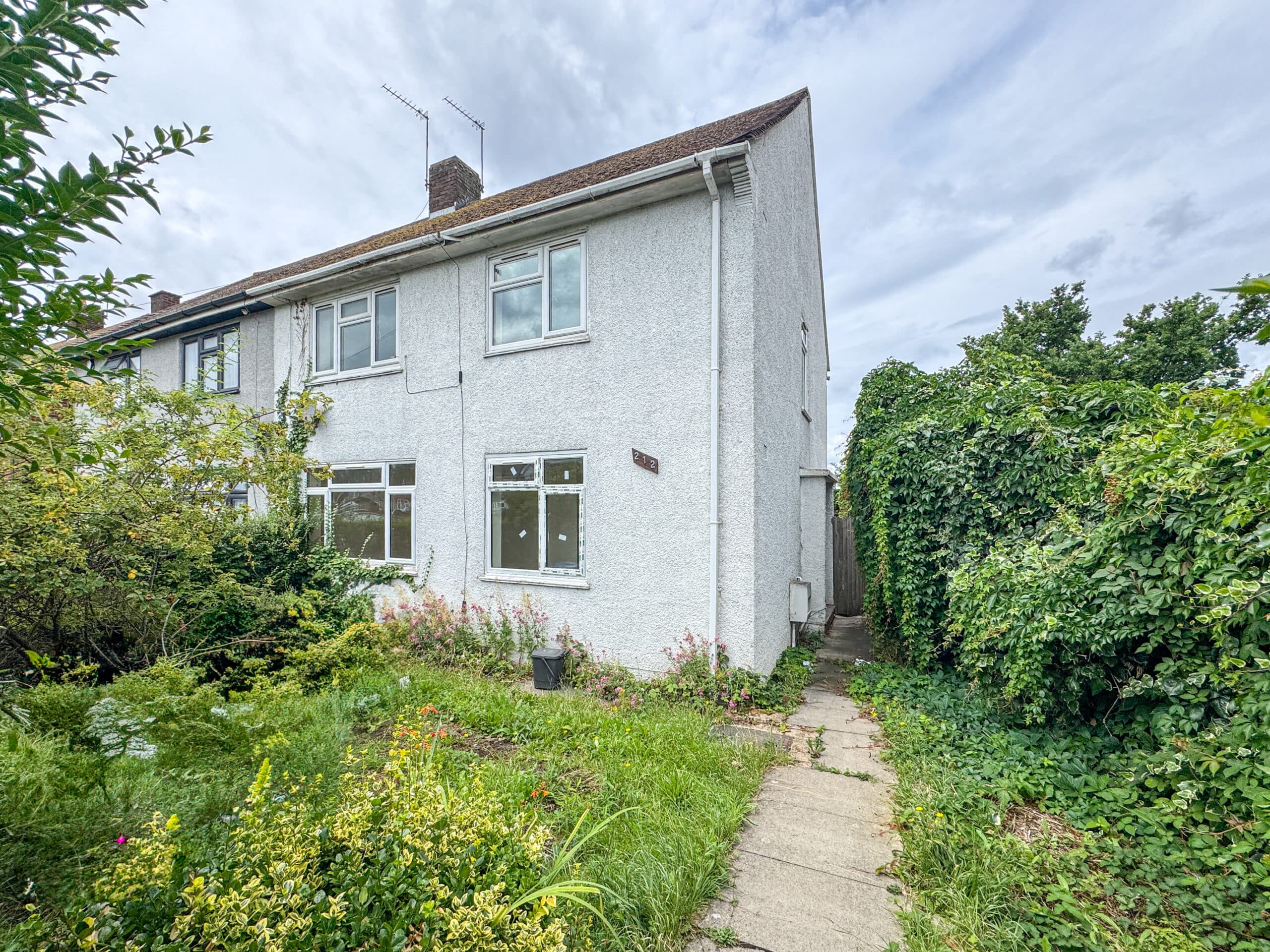 Camrose Avenue, Edgware, HA8
