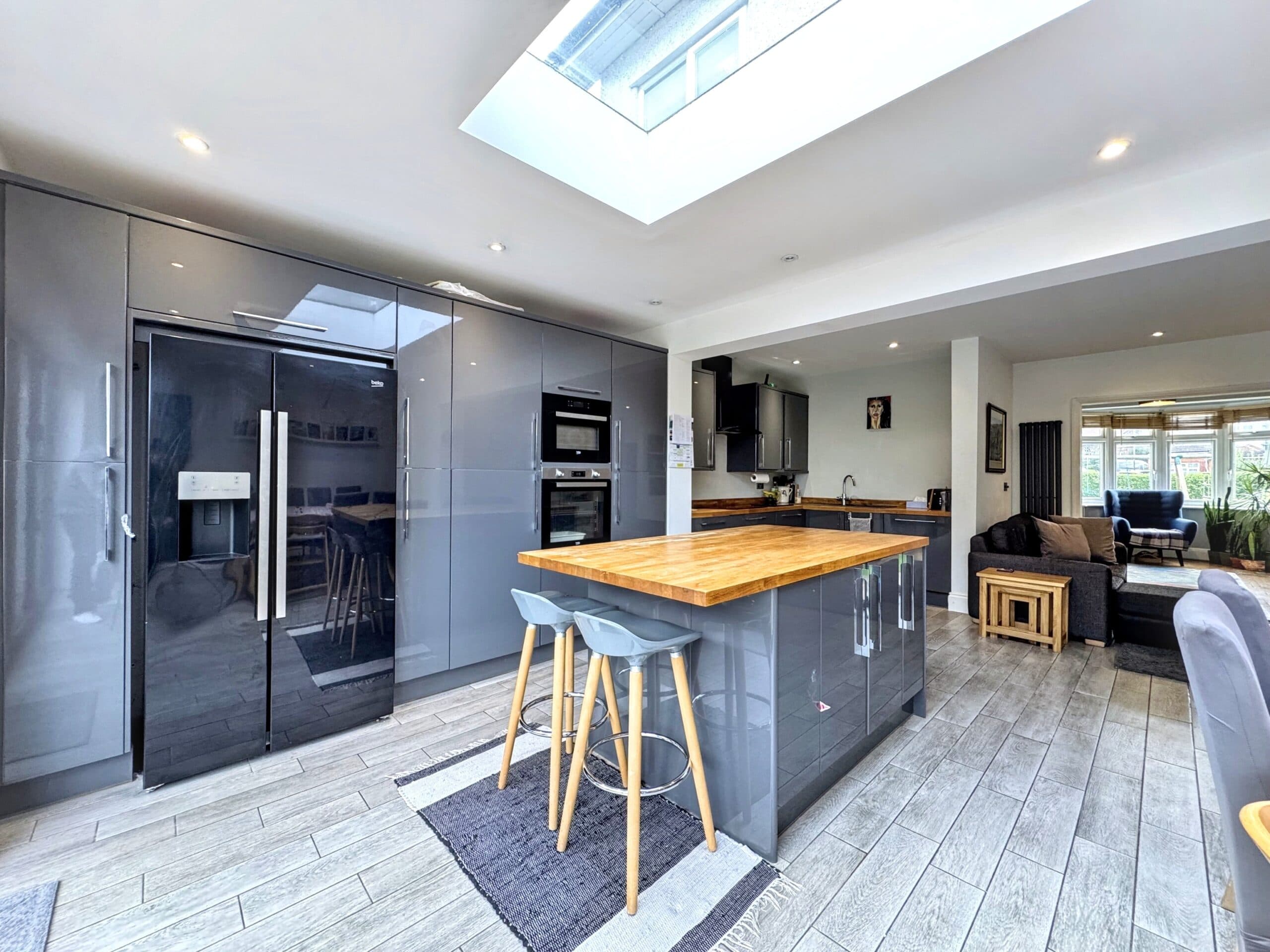 Deans Lane, Edgware, HA8