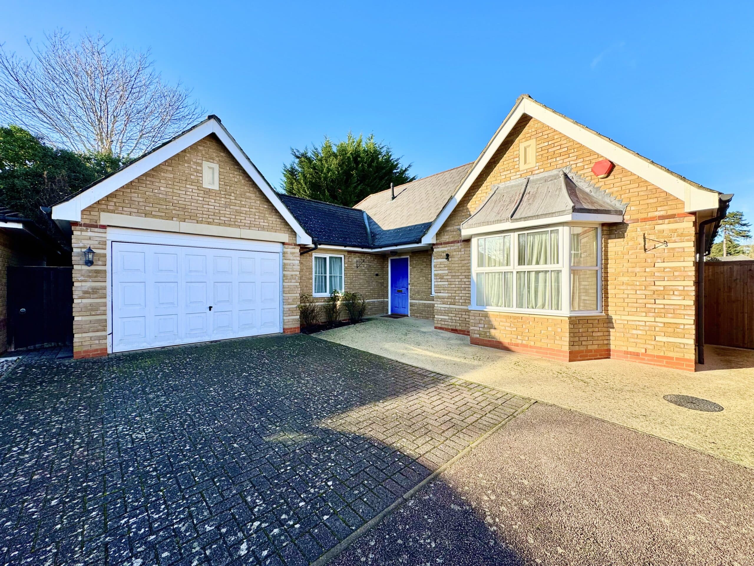 Queens Mead, Edgware, HA8