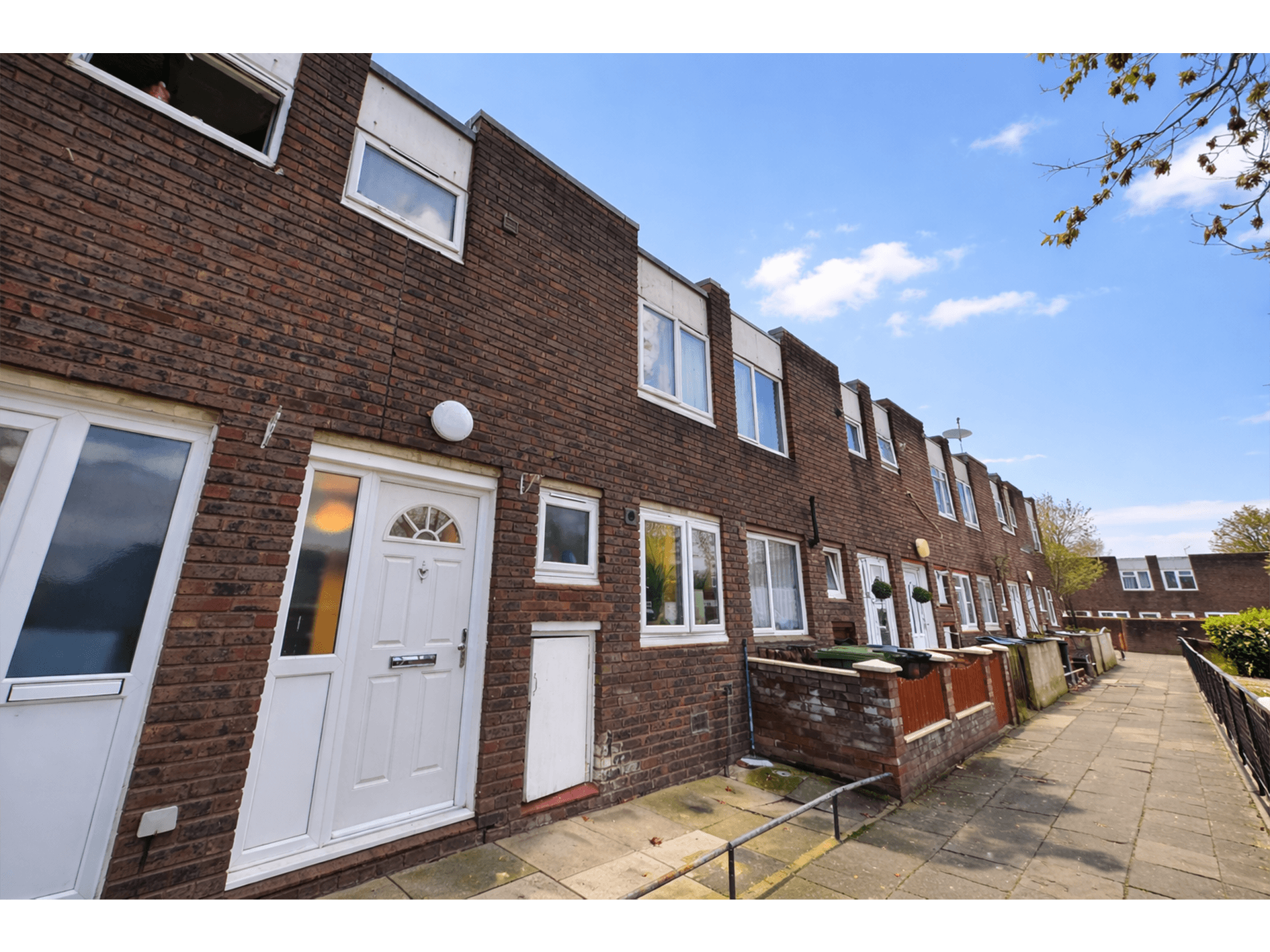 Everglade Strand, Leighton Everglade Strand, NW9