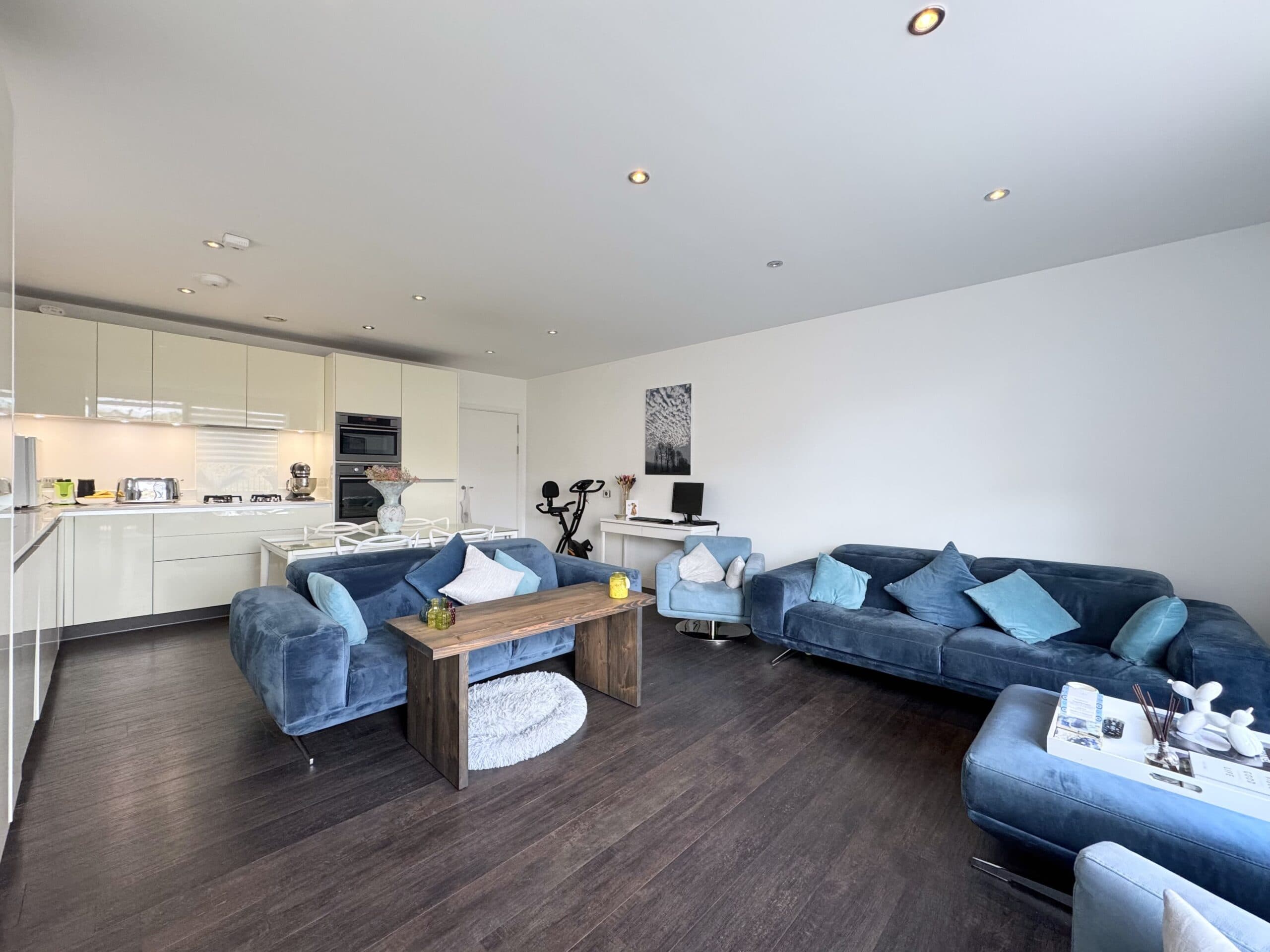 Regiment Hill, Twinn Building, NW7