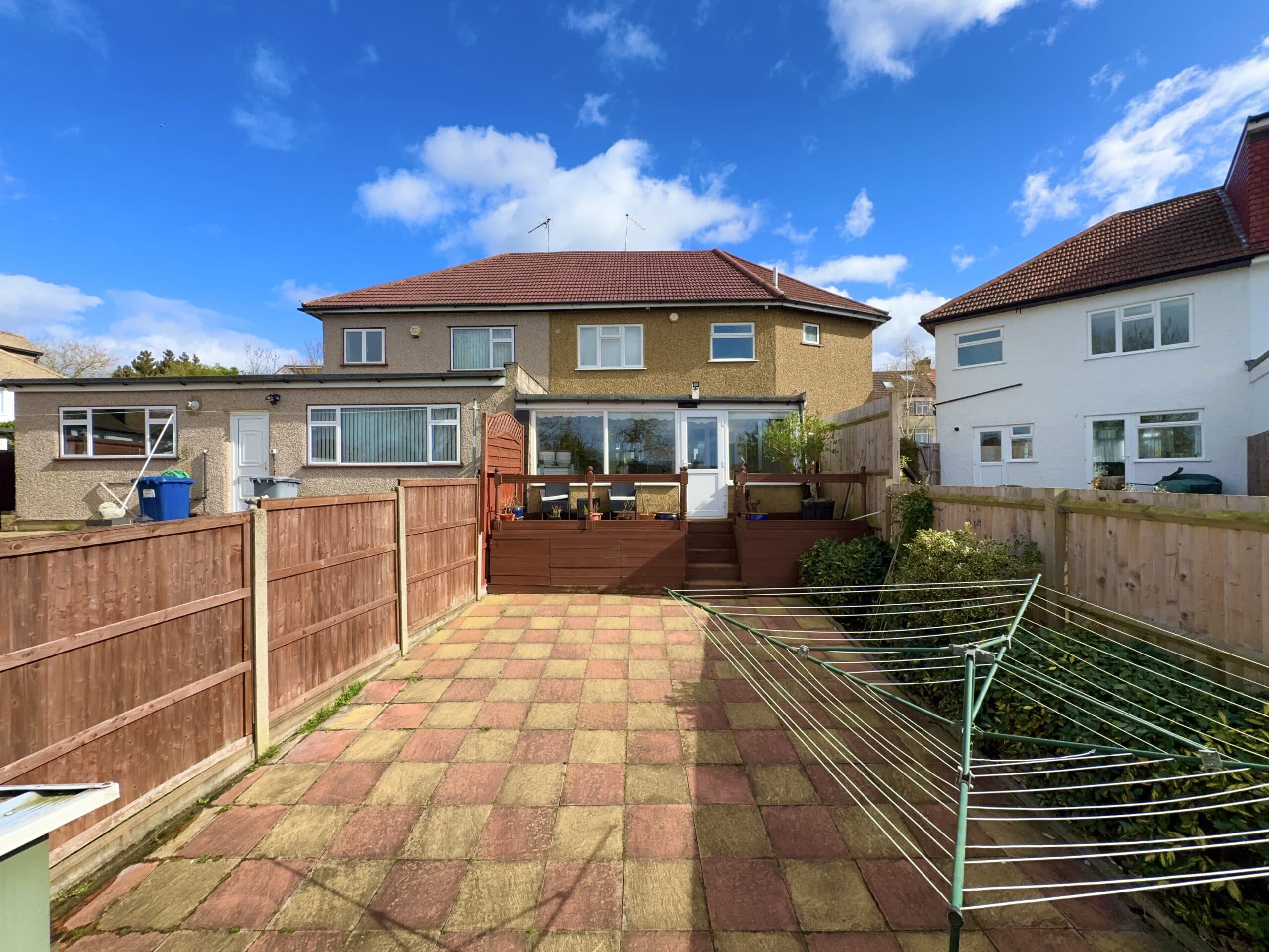 Grange Hill, Edgware, HA8