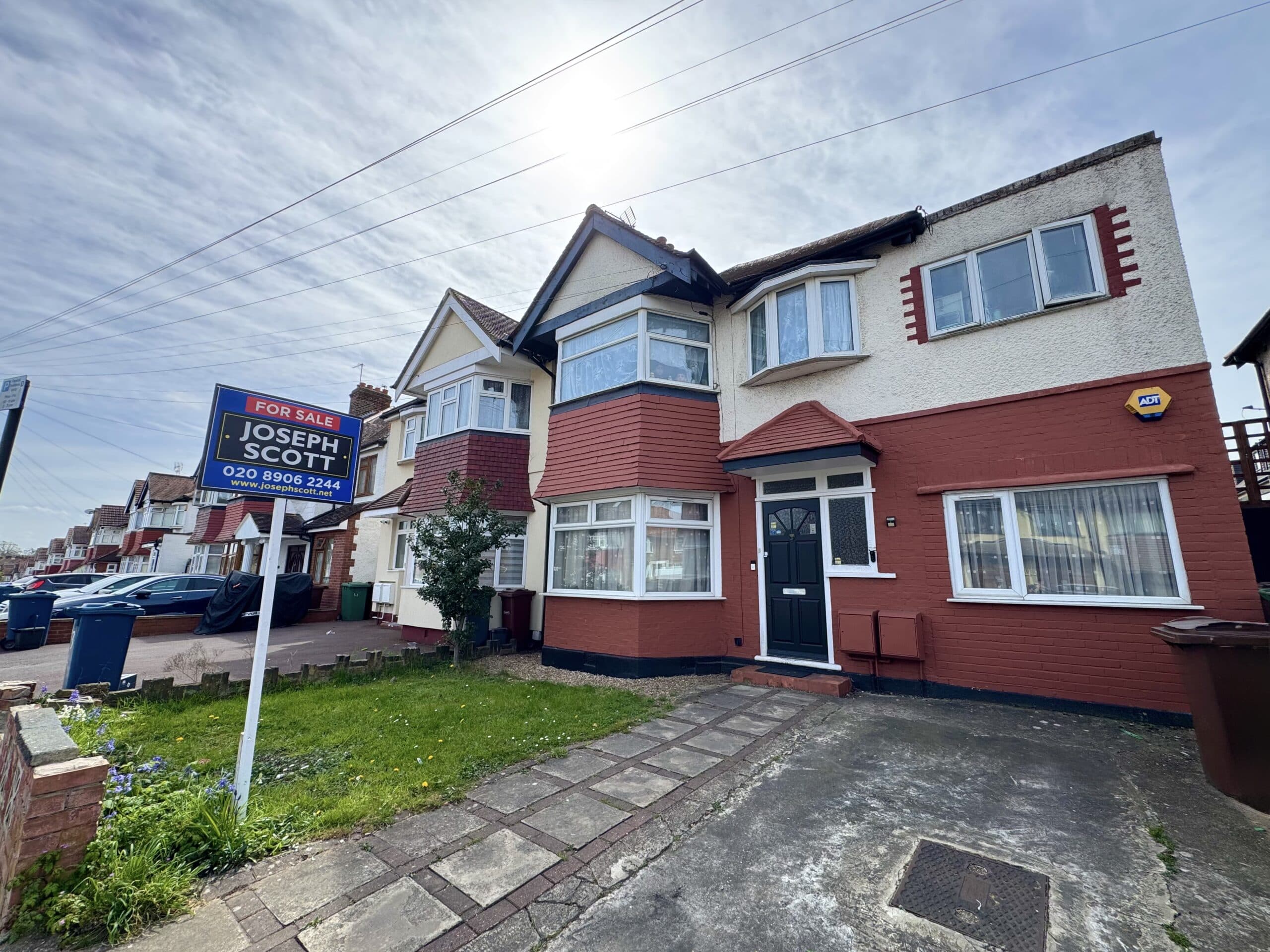 Vancouver Road, Edgware, HA8