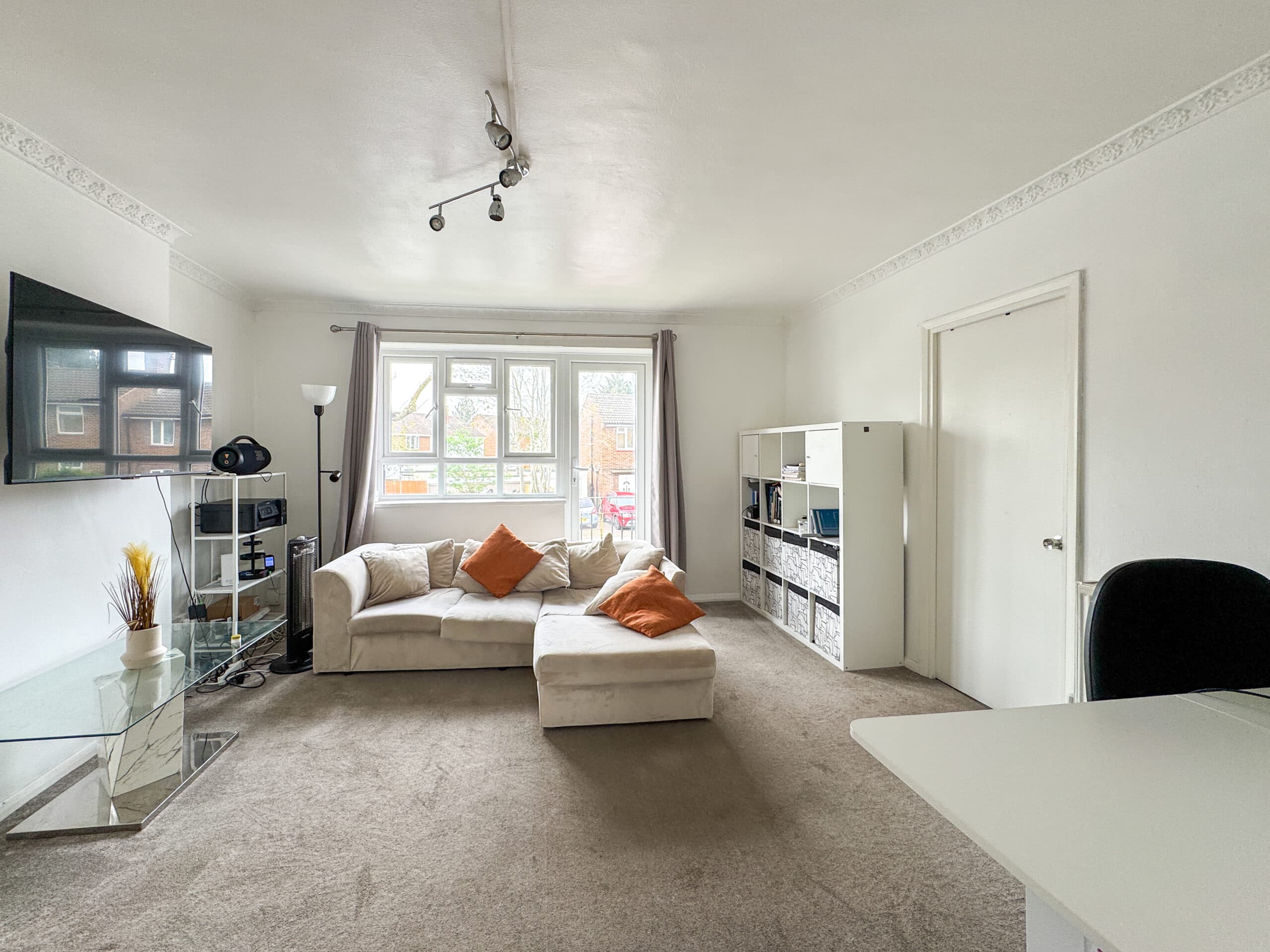 Bushfield Crescent, Edgware, HA8