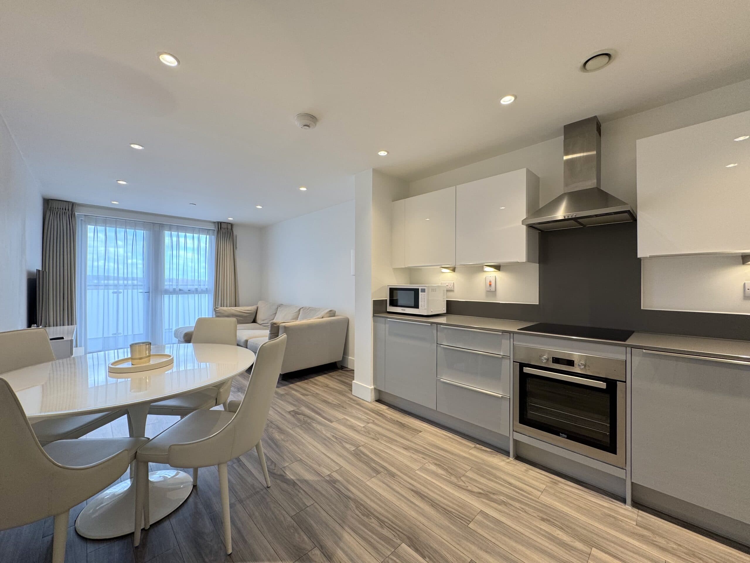 Burnt Oak Broadway, Edgware, HA8
