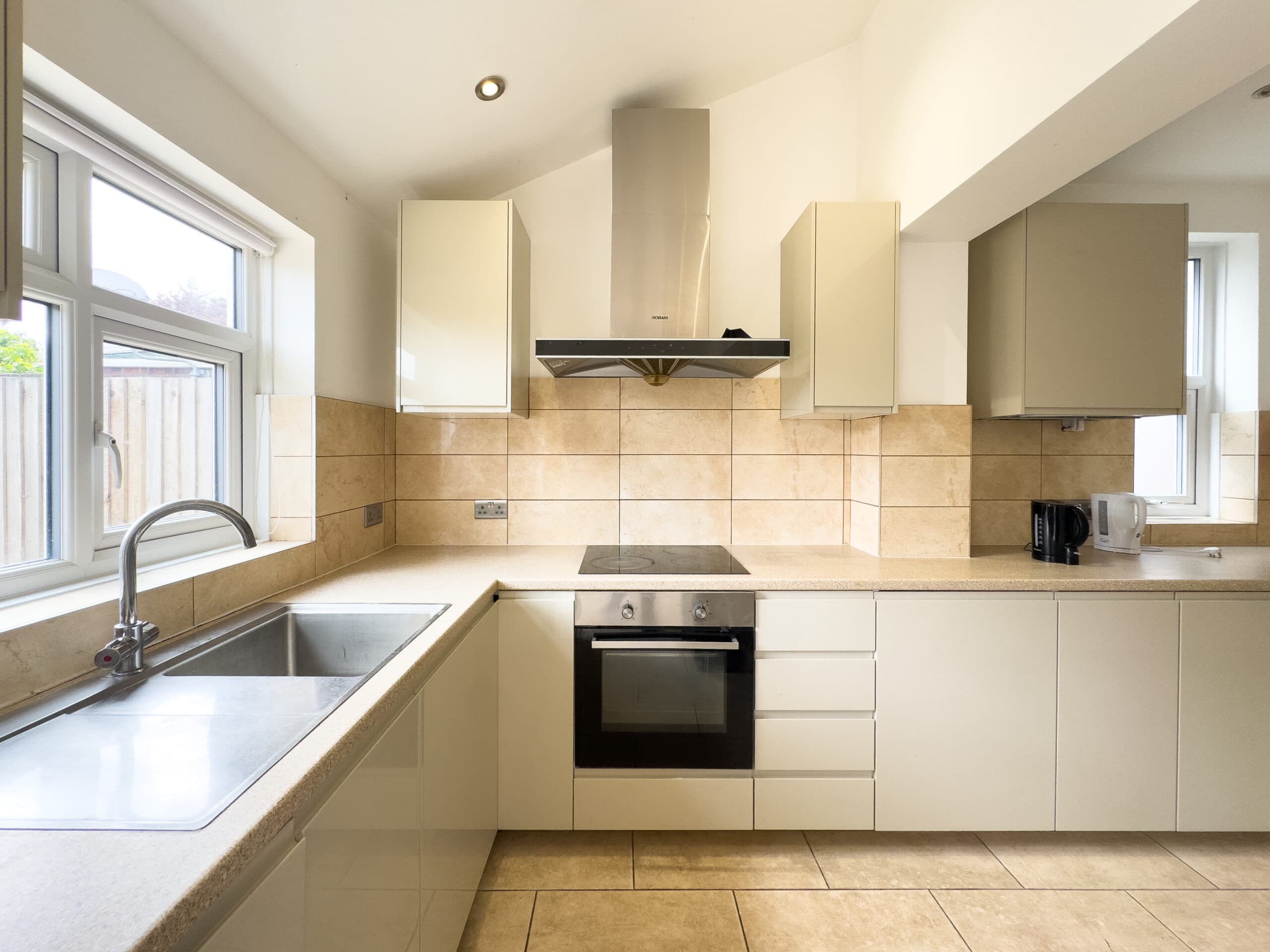 Deans Lane, Edgware, HA8
