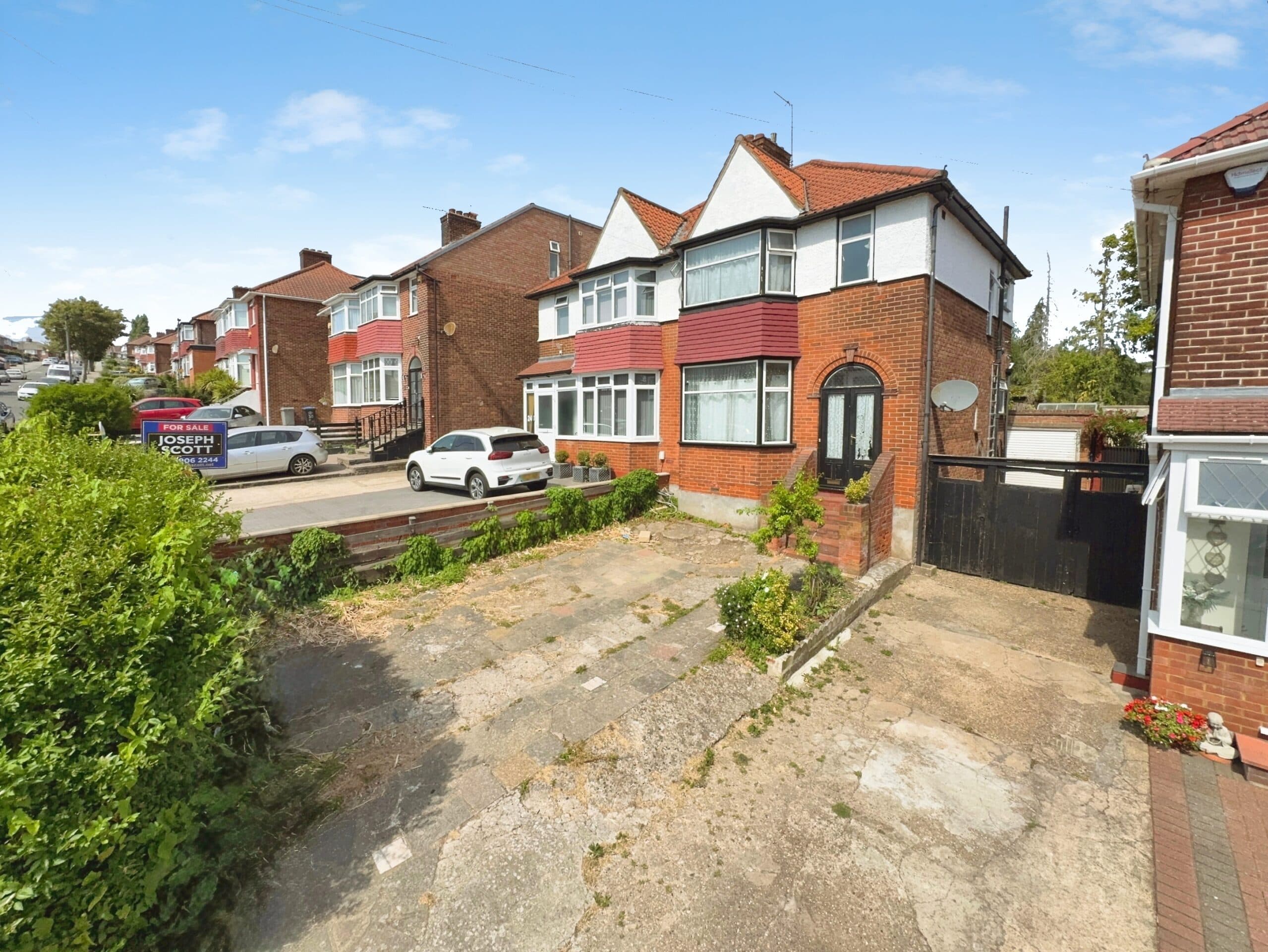 Springfield Mount, London, NW9