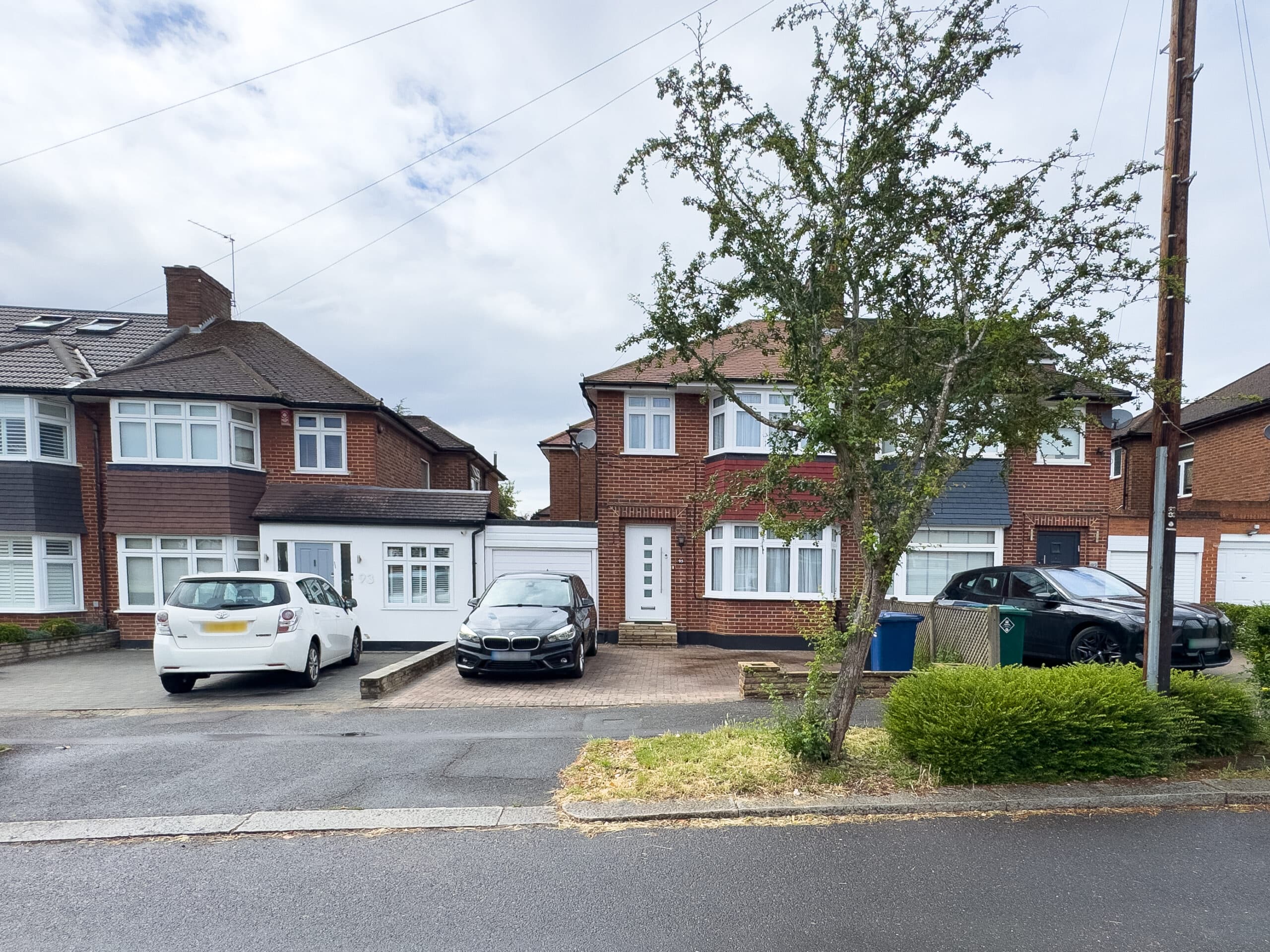 Francklyn Gardens, Edgware, HA8