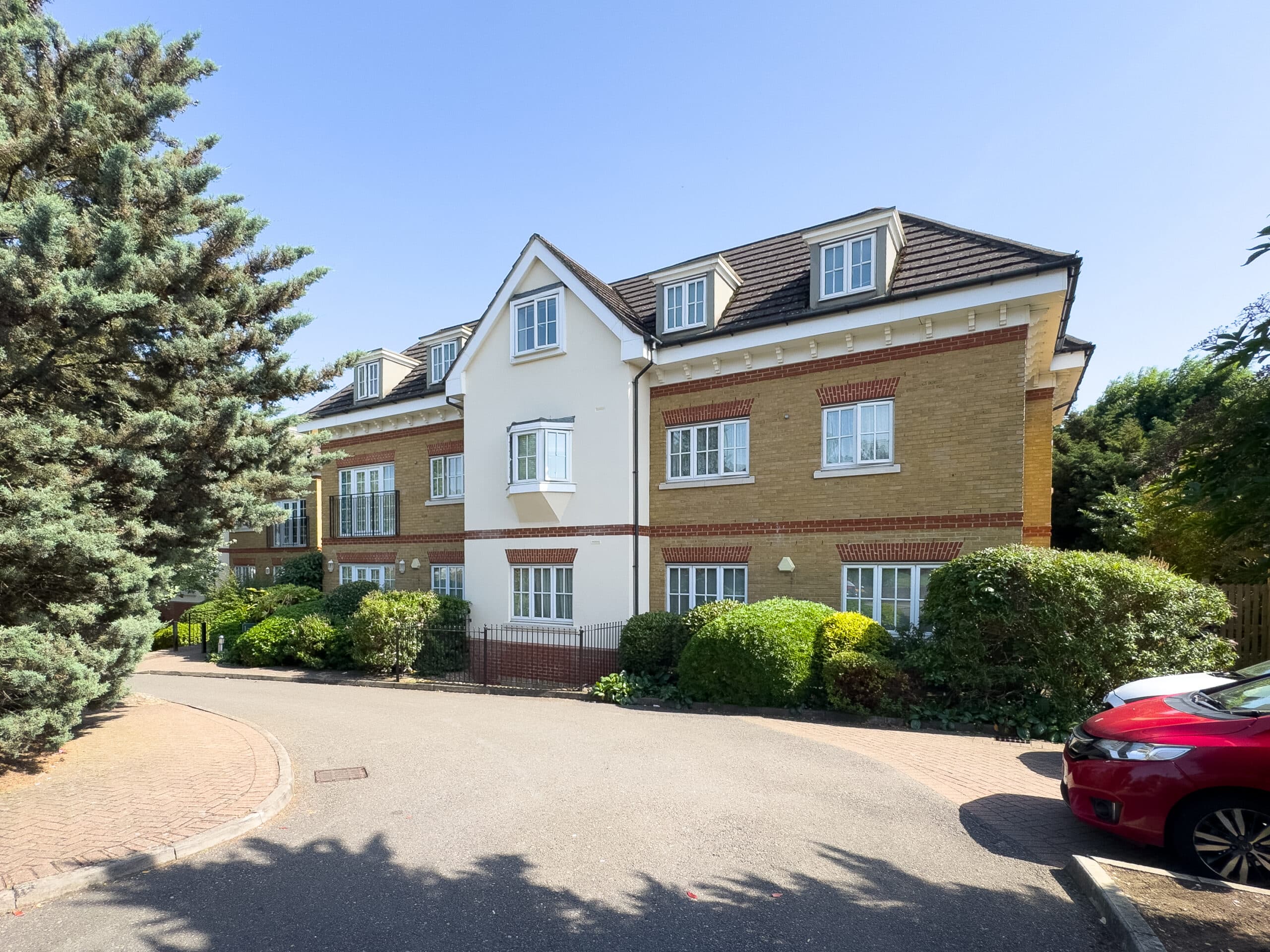 Hale Lane, Blueberry Court, HA8