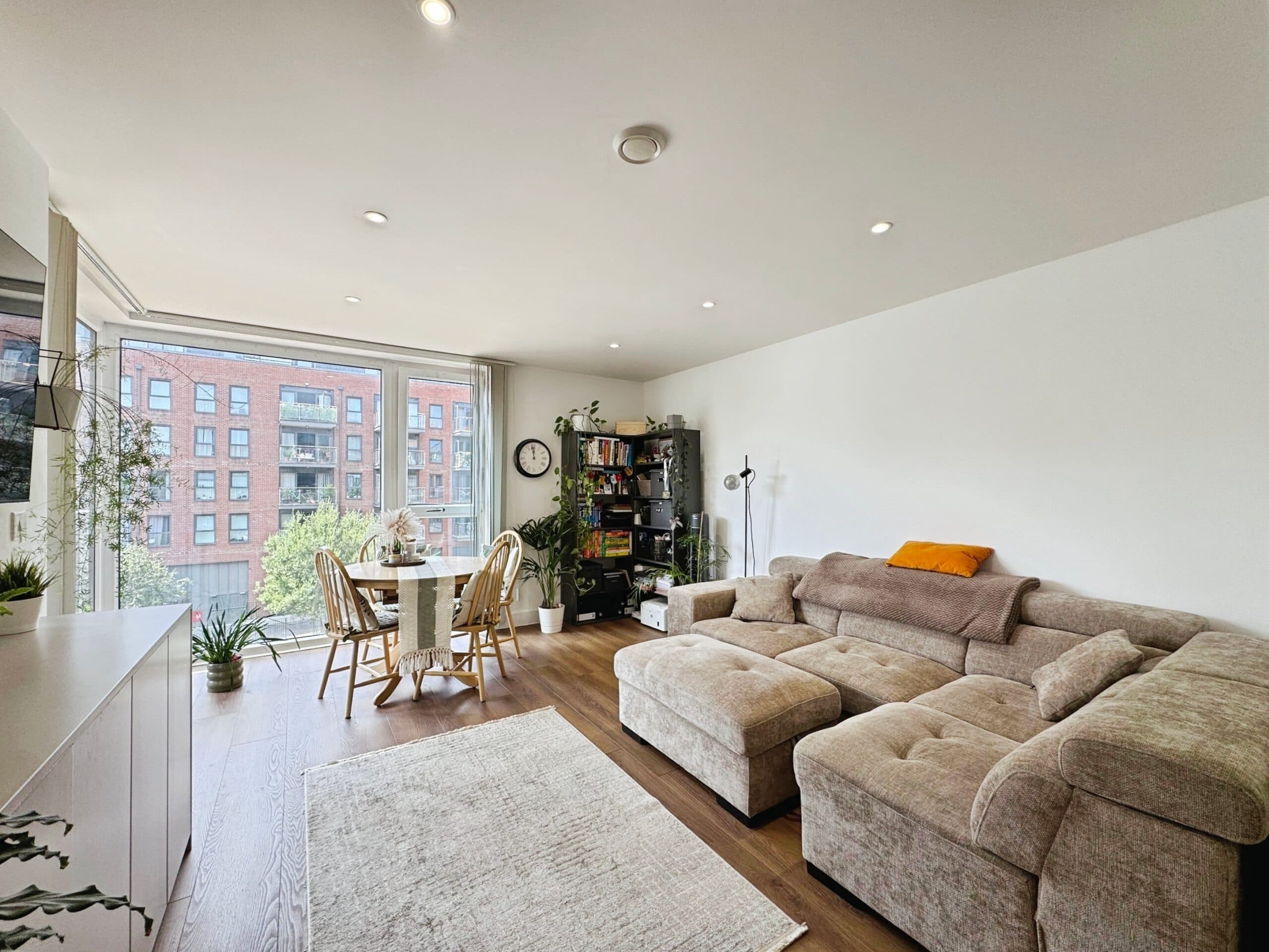 5 Zenith Close, London, NW9