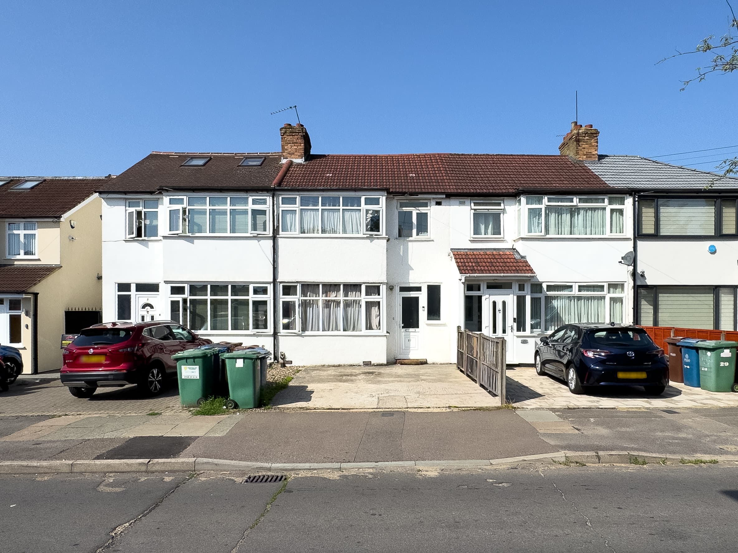 Constable Gardens, Edgware, HA8
