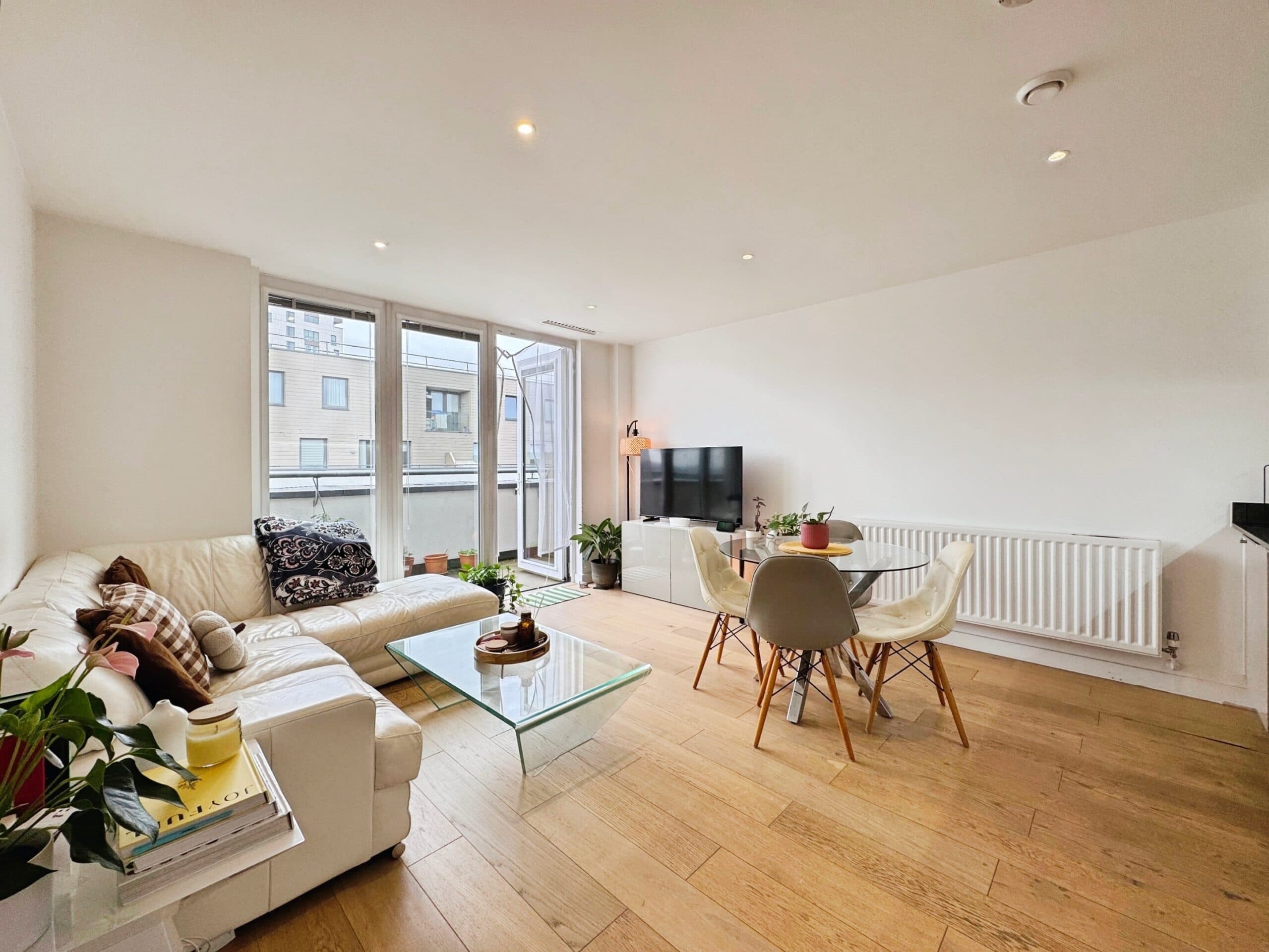 Capitol Way, Bree Court, NW9
