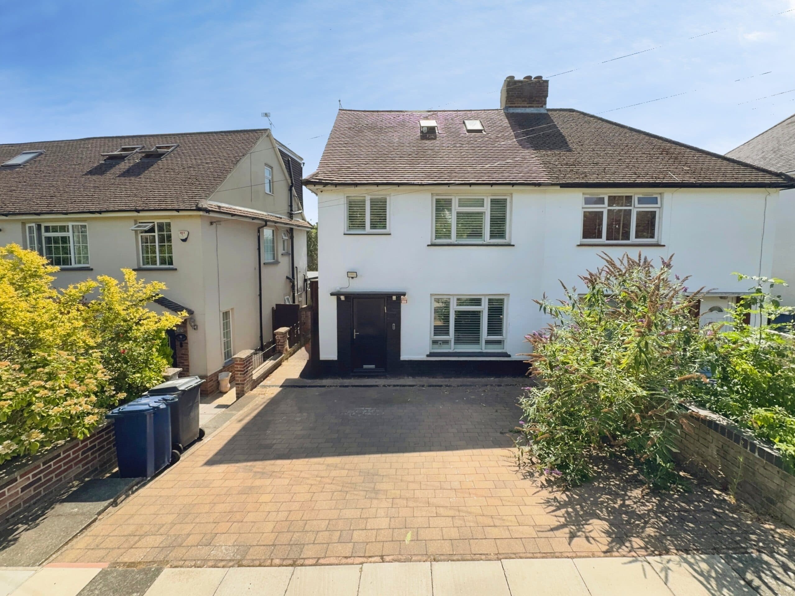 Wise Lane, London, NW7