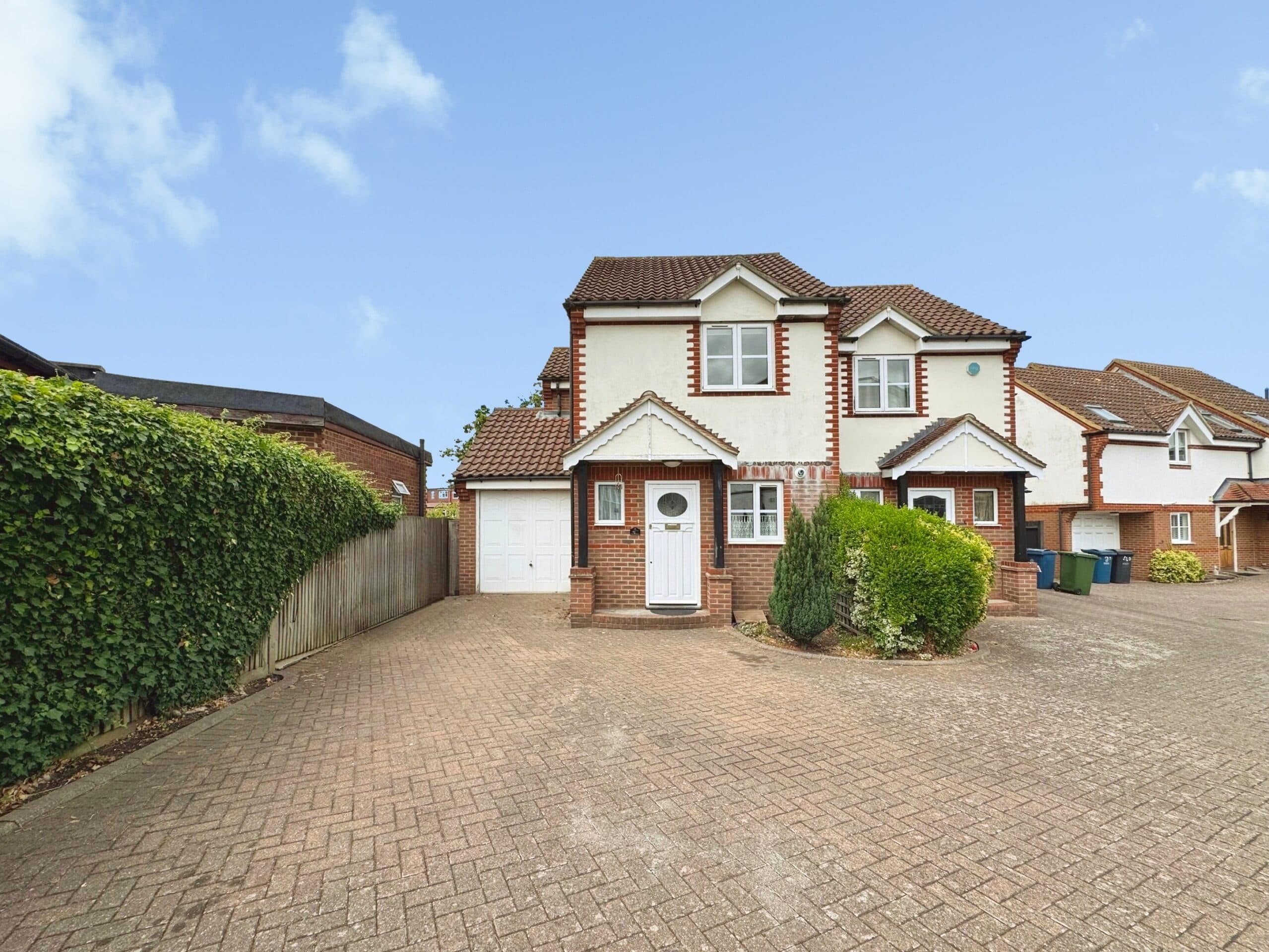 Dorchester Avenue, Harrow, HA2