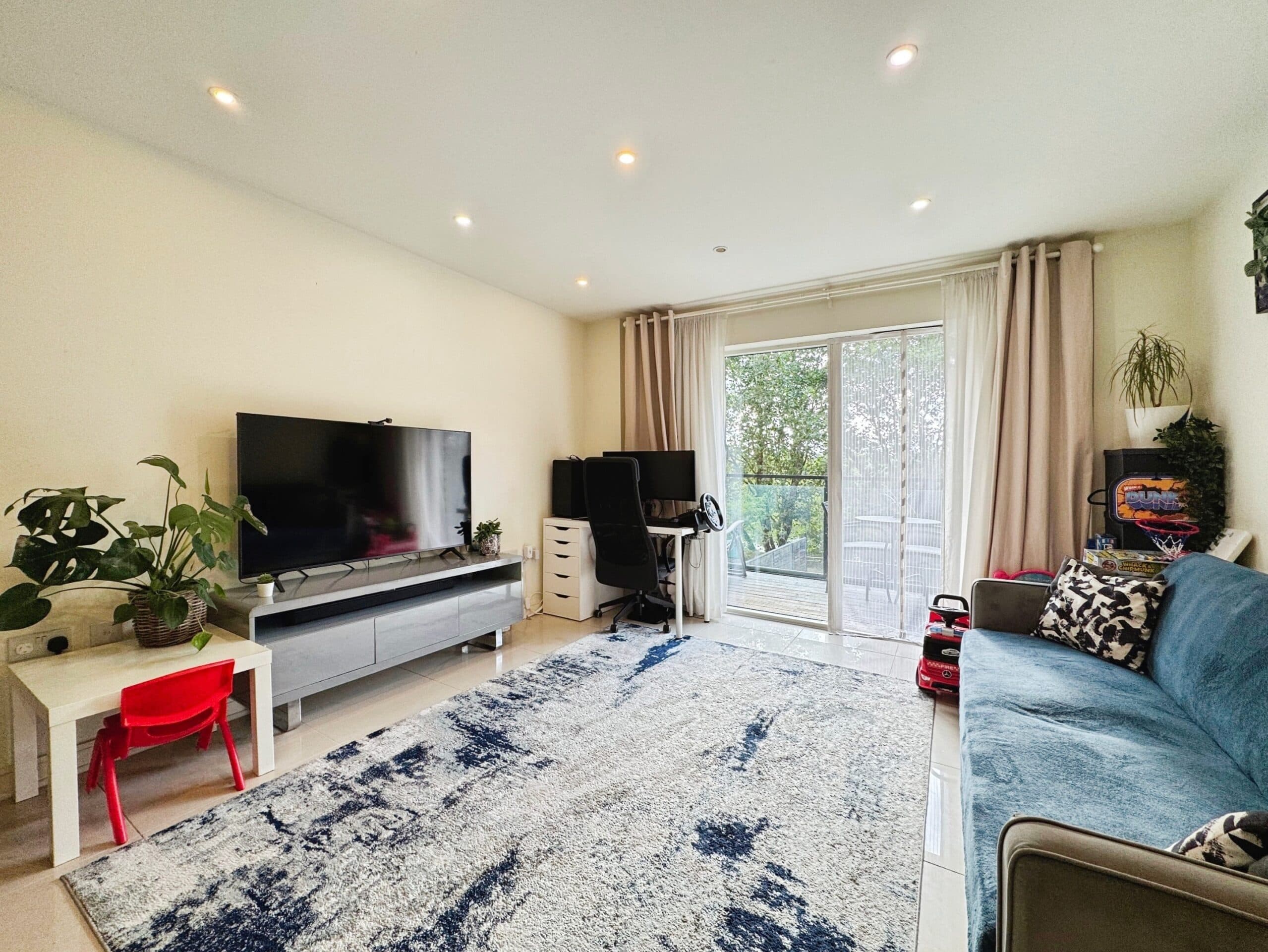 Shearwater Drive, Crested Court, NW9
