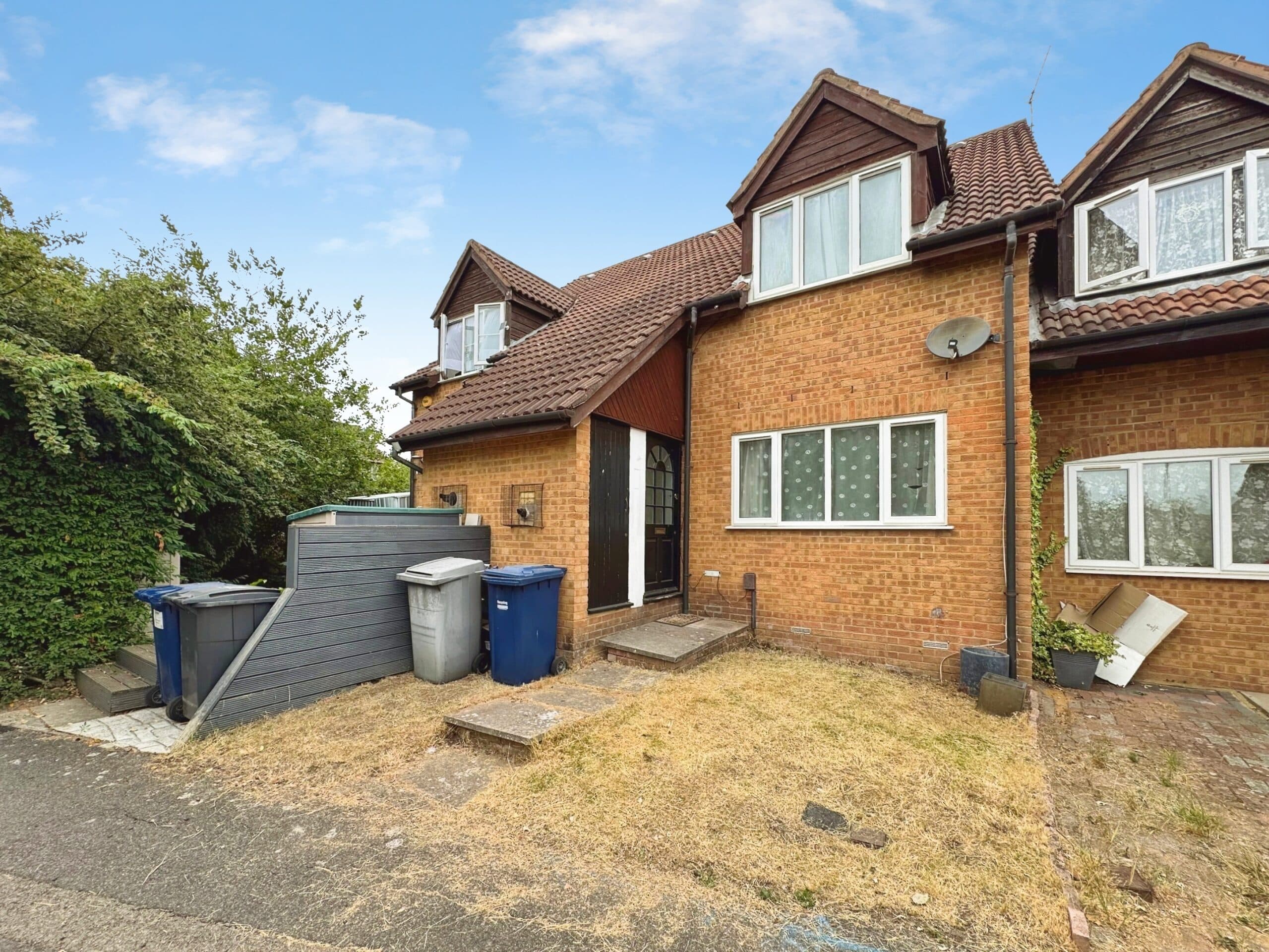 Talgarth Walk, London, NW9