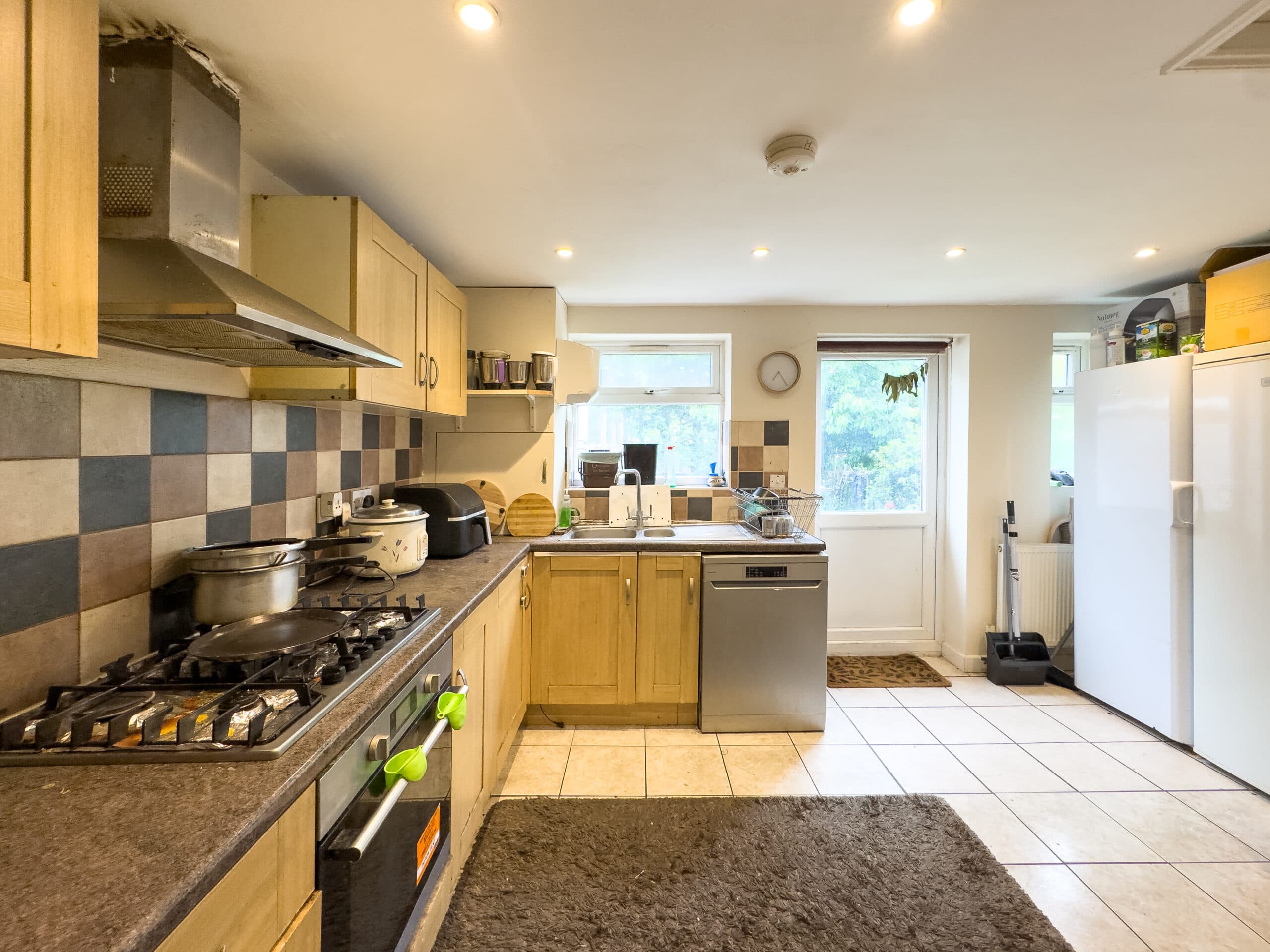 Annesley Avenue, London, NW9