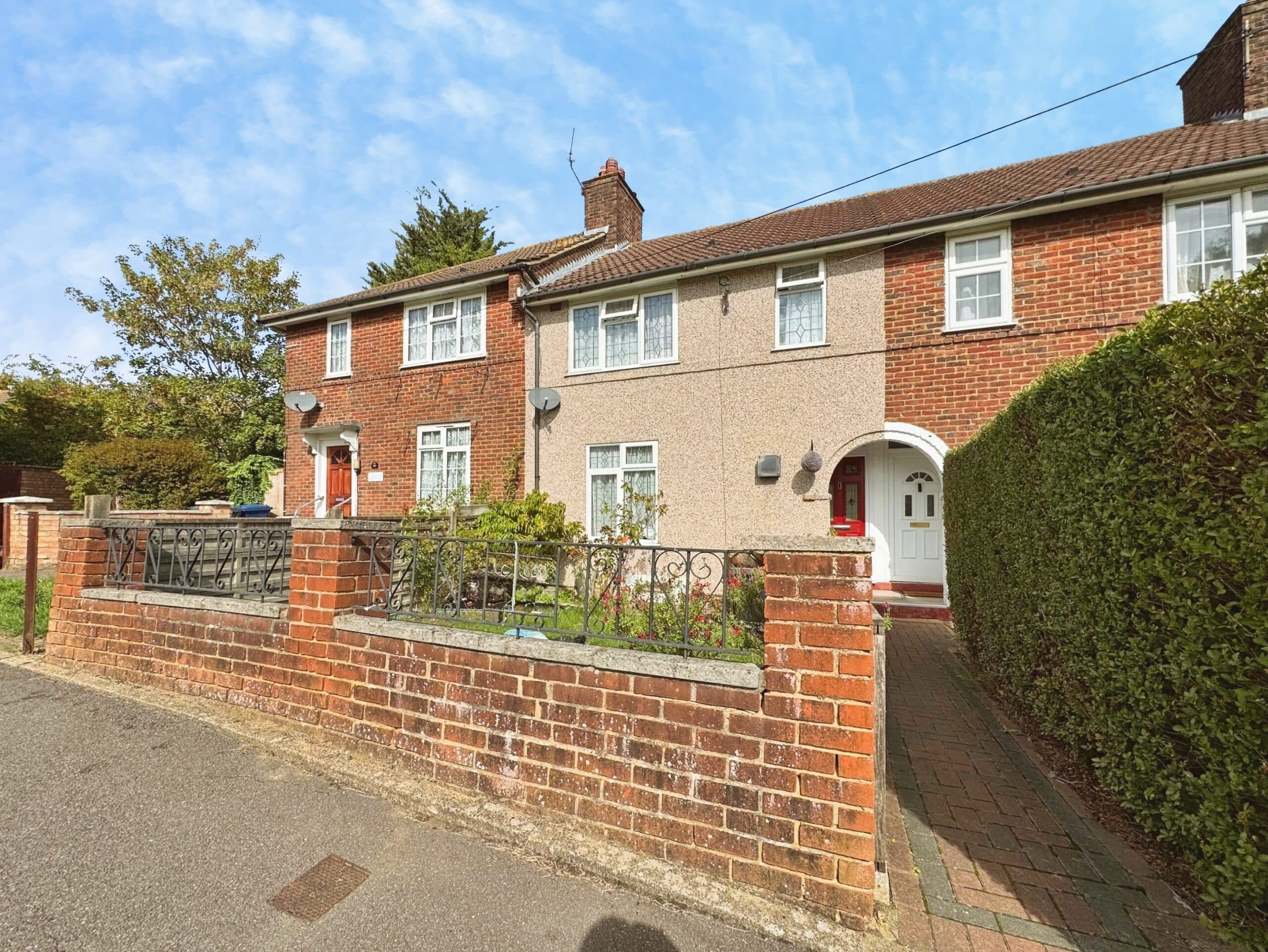 Trevor Gardens, Edgware, HA8