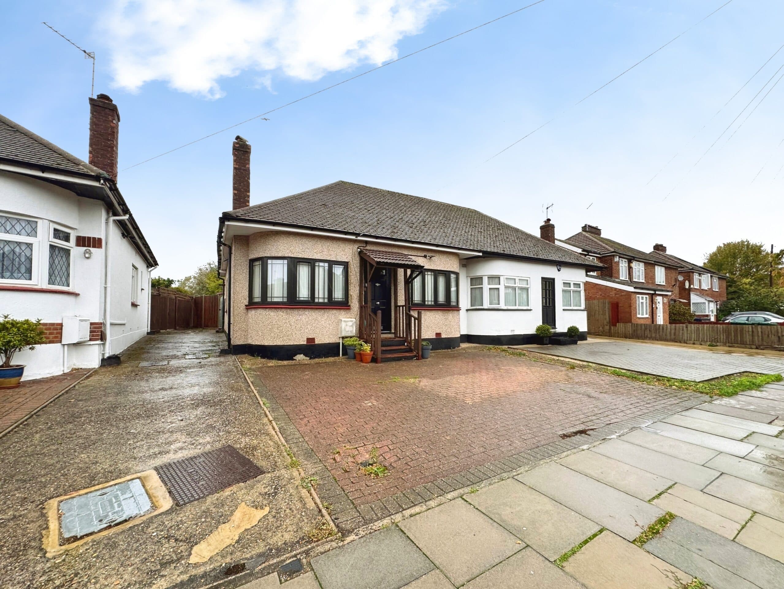 Fairmead Crescent, Edgware, HA8