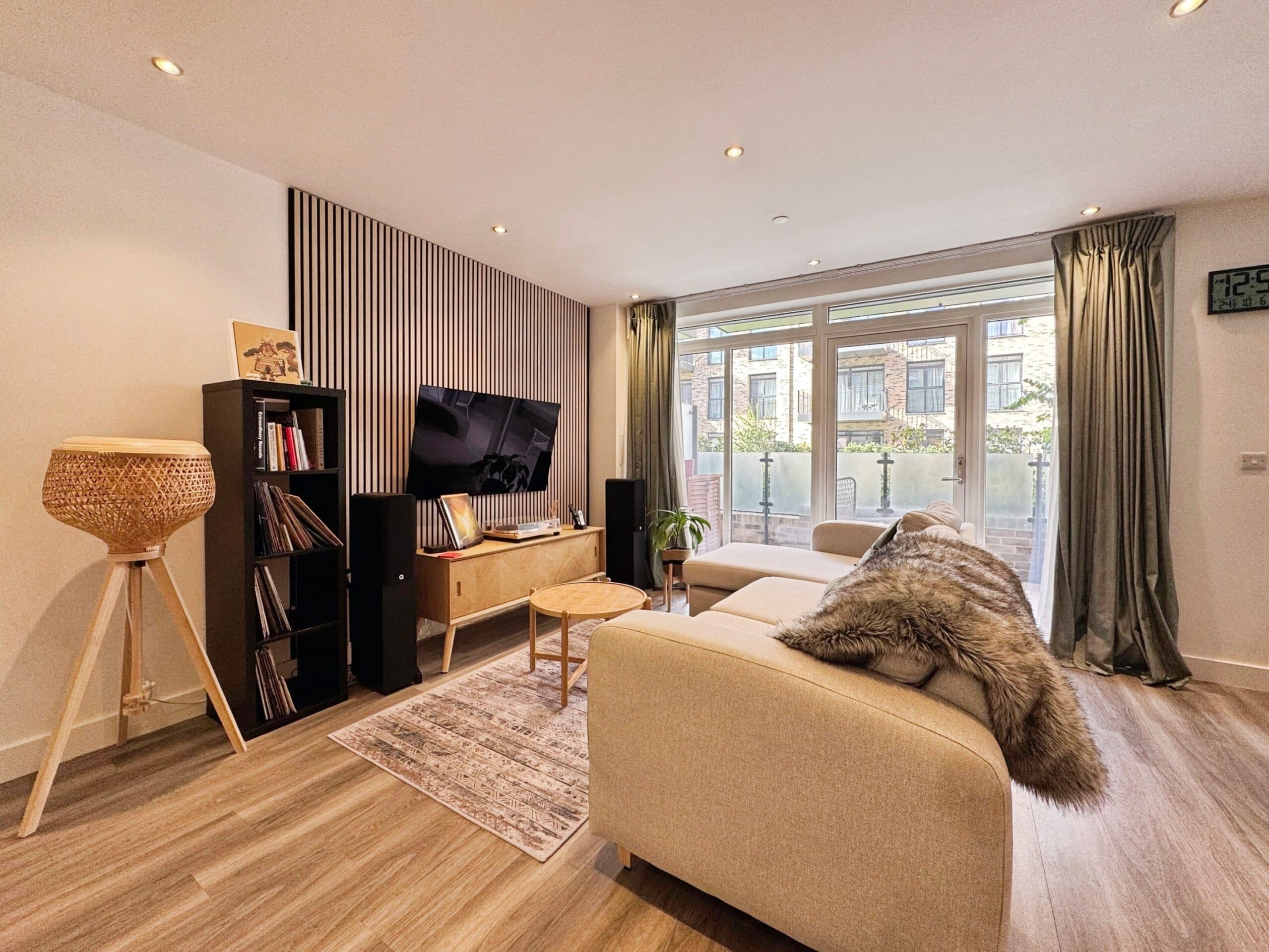 Lismore Boulevard, Gladness House, NW9