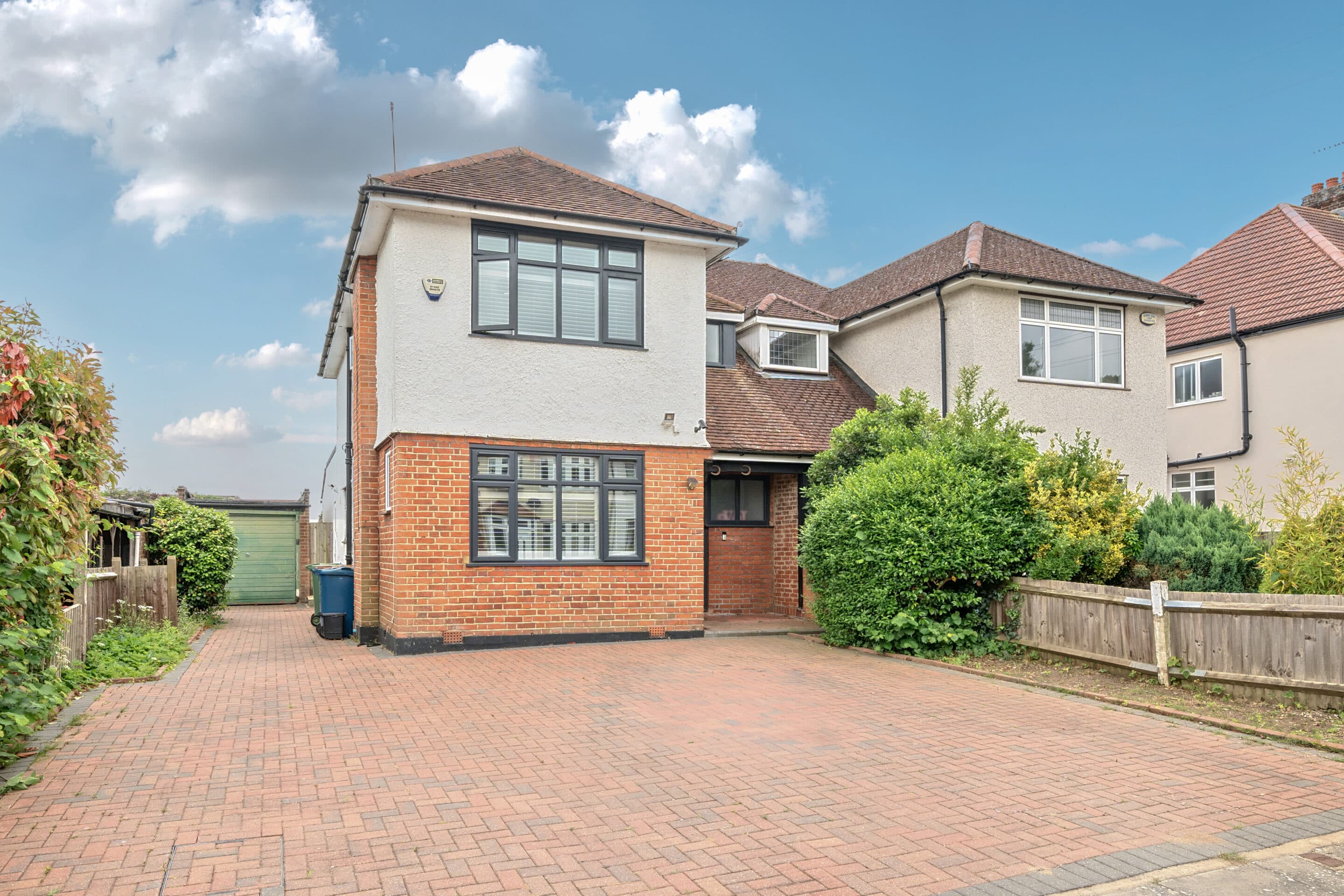 Whitchurch Gardens, Edgware, HA8