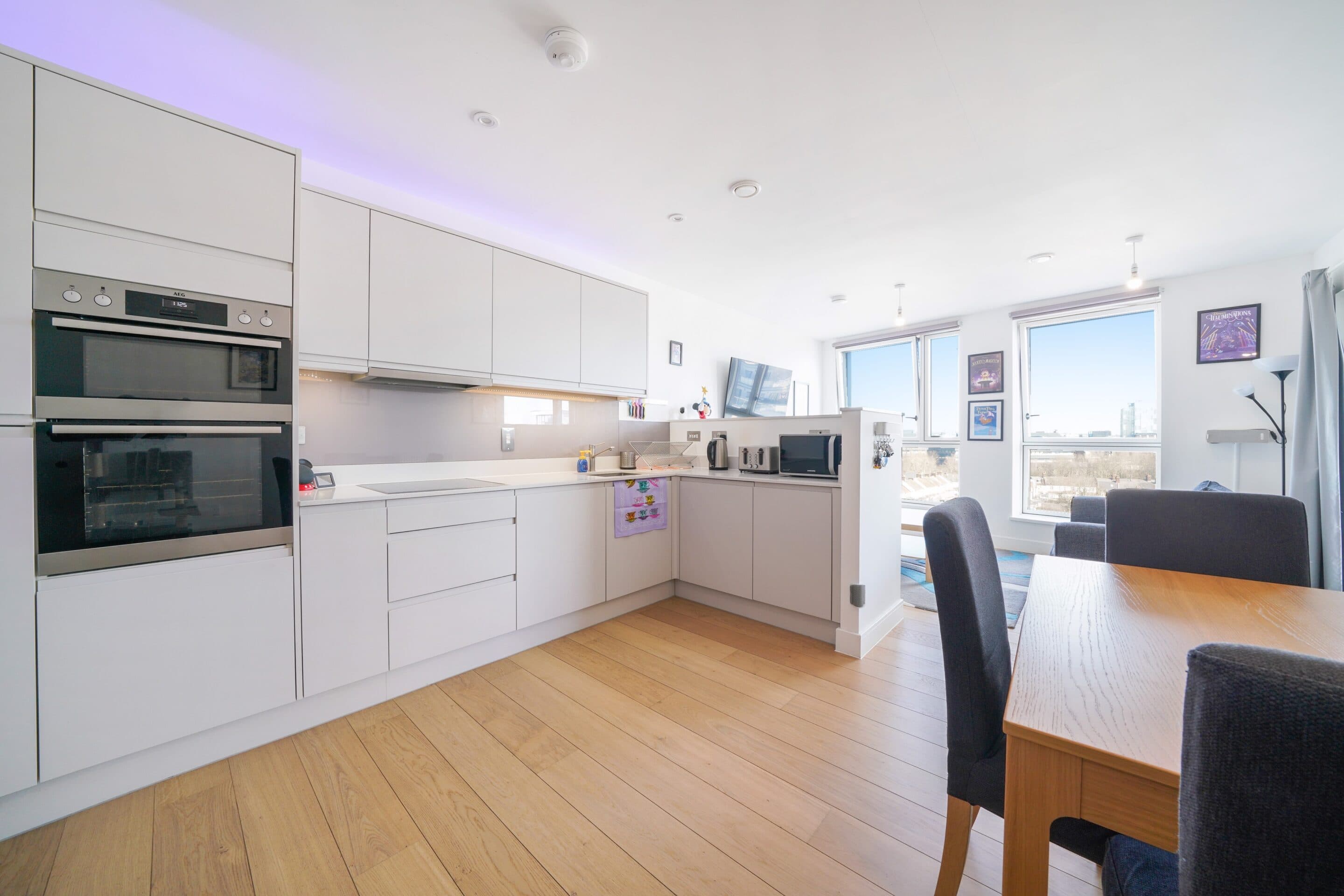 Edgware Road, London, NW9