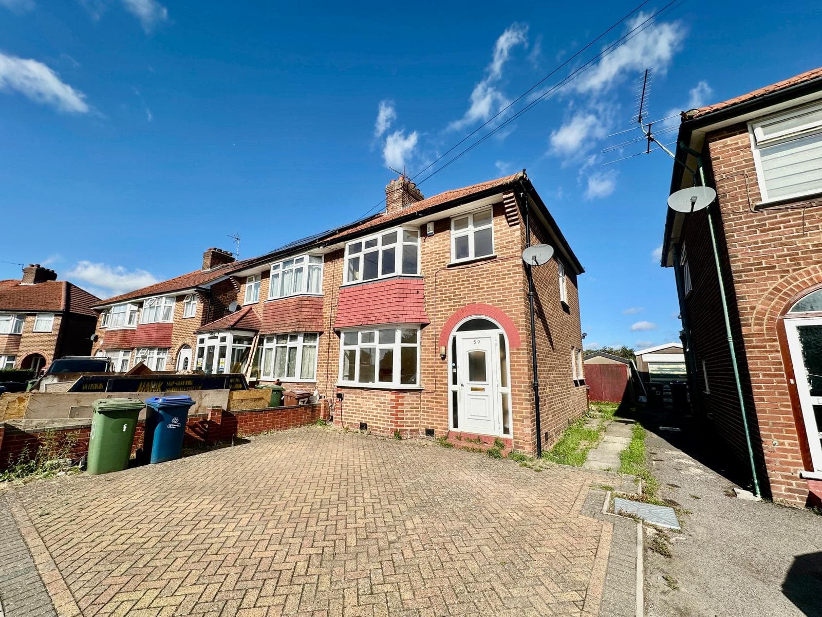 Westleigh Gardens, Edgware, HA8
