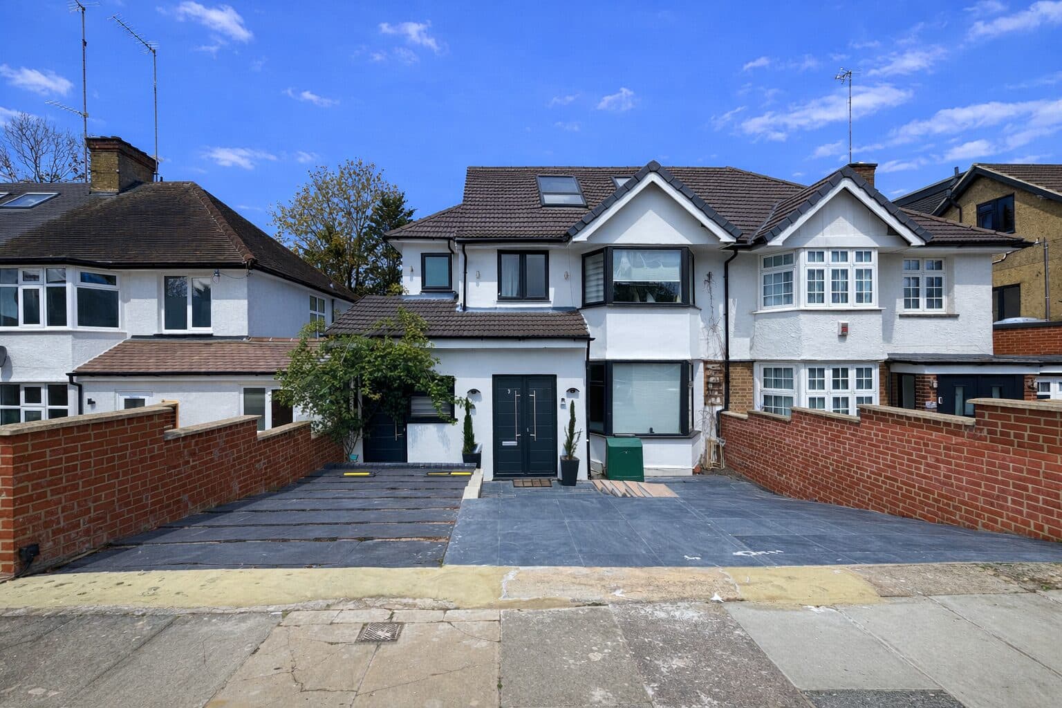Farm Road, Edgware, HA8