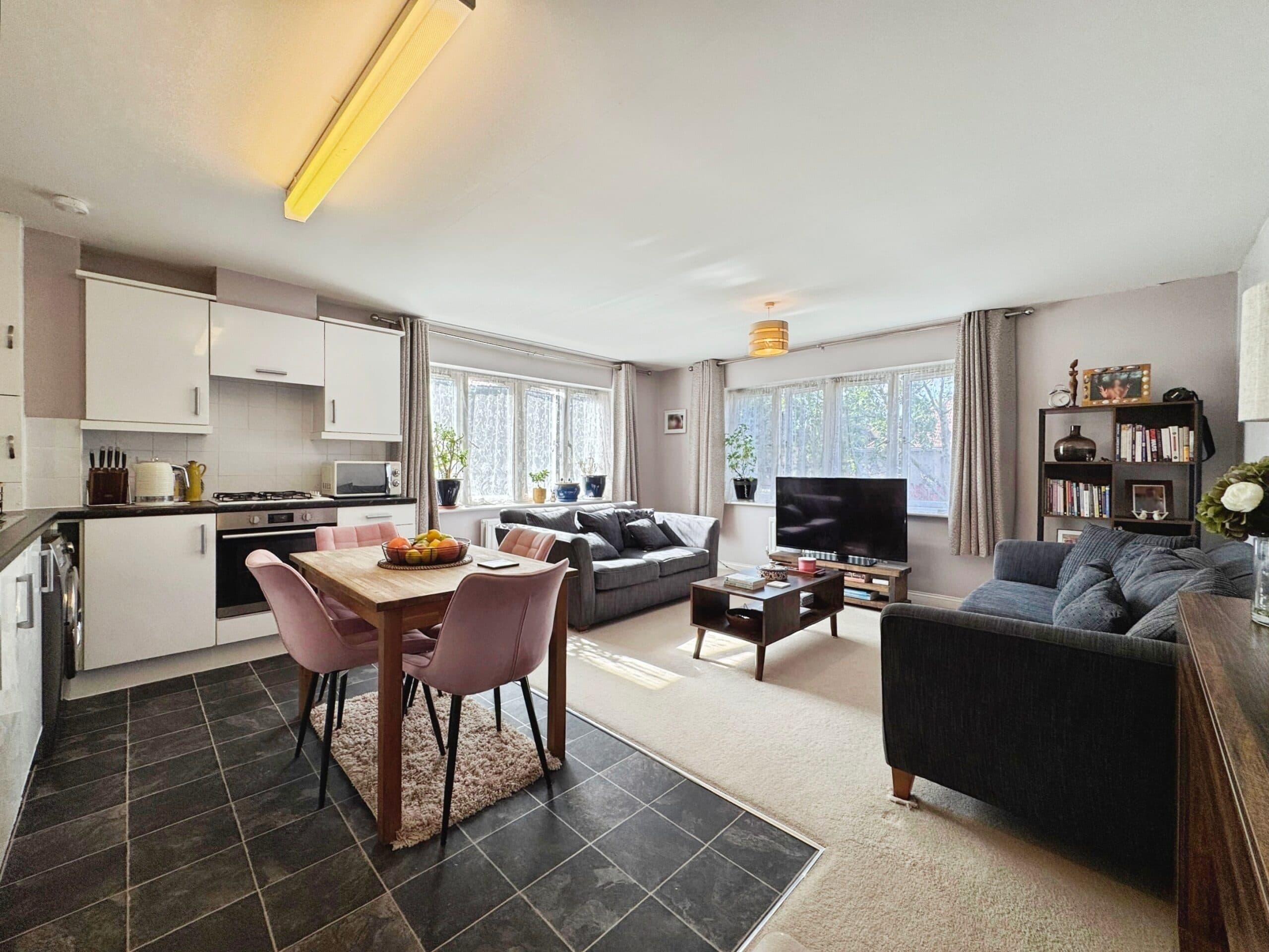 King George Crescent, Wembley, HA0