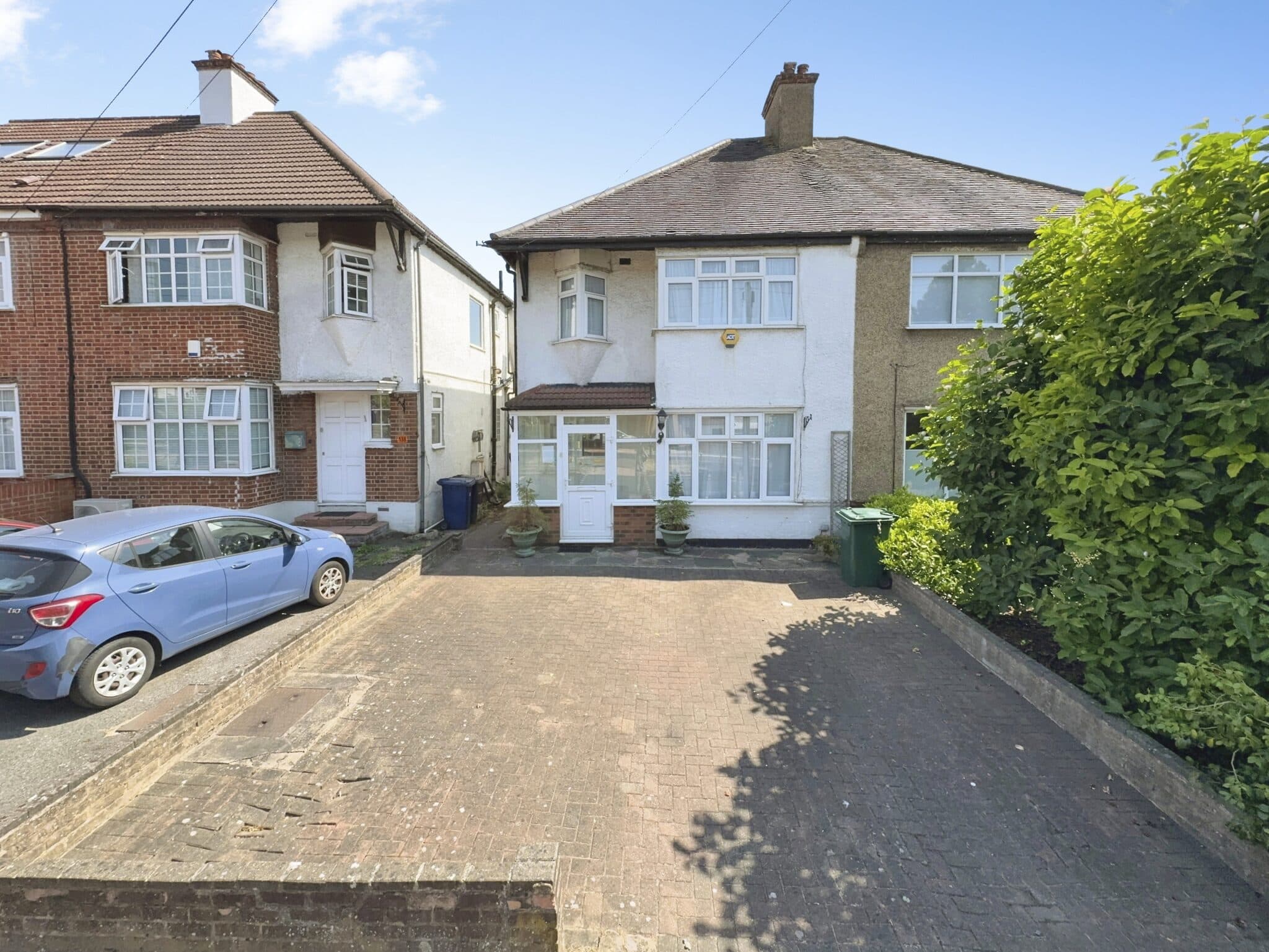 Deans Lane, Edgware, HA8